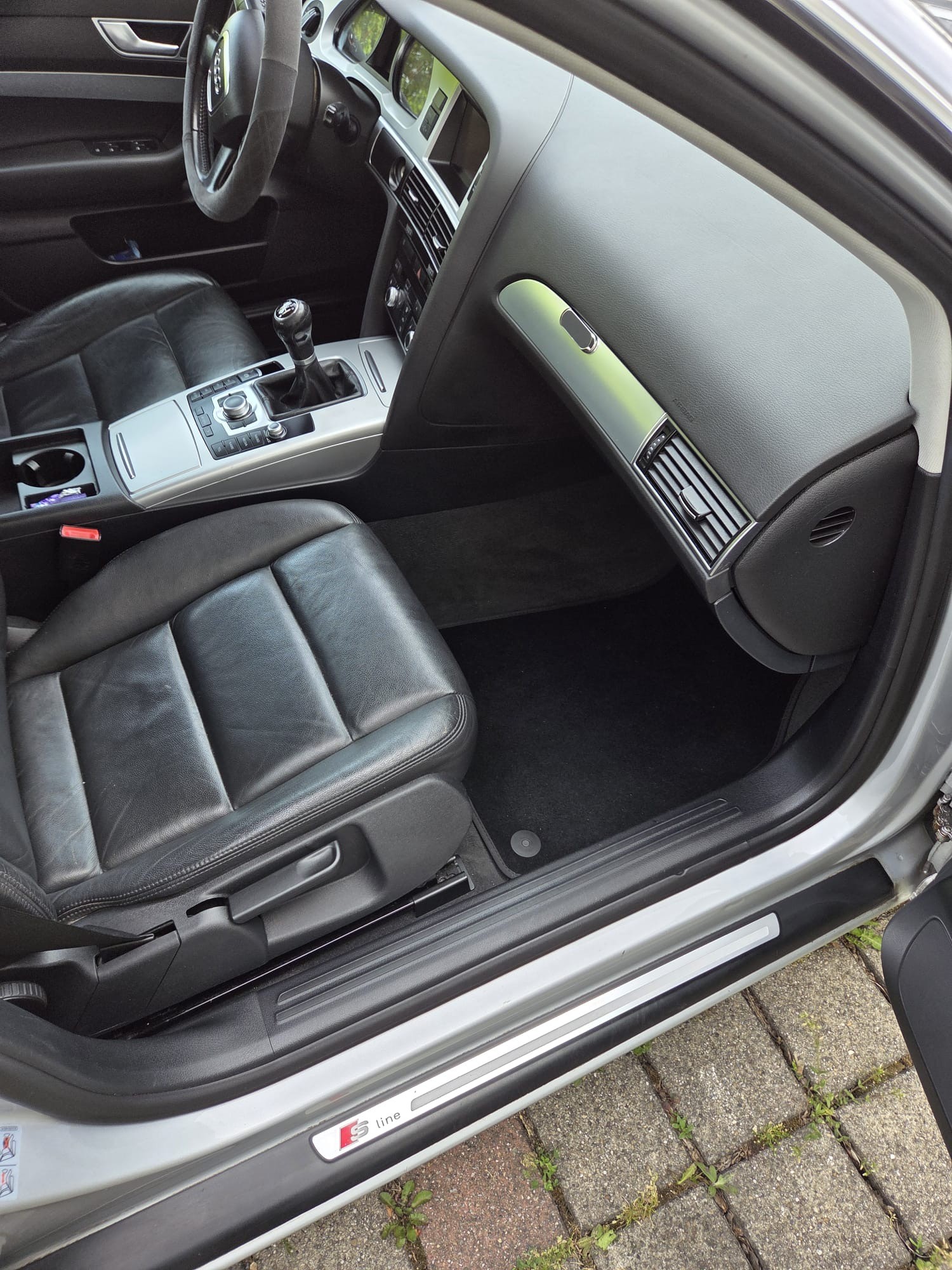 AUDI A6 Avant 2.0 TFSI-image-13