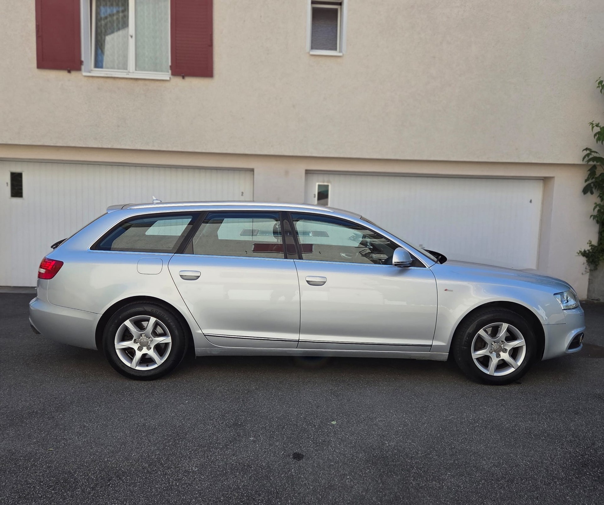AUDI A6 Avant 2.0 TFSI-image-4
