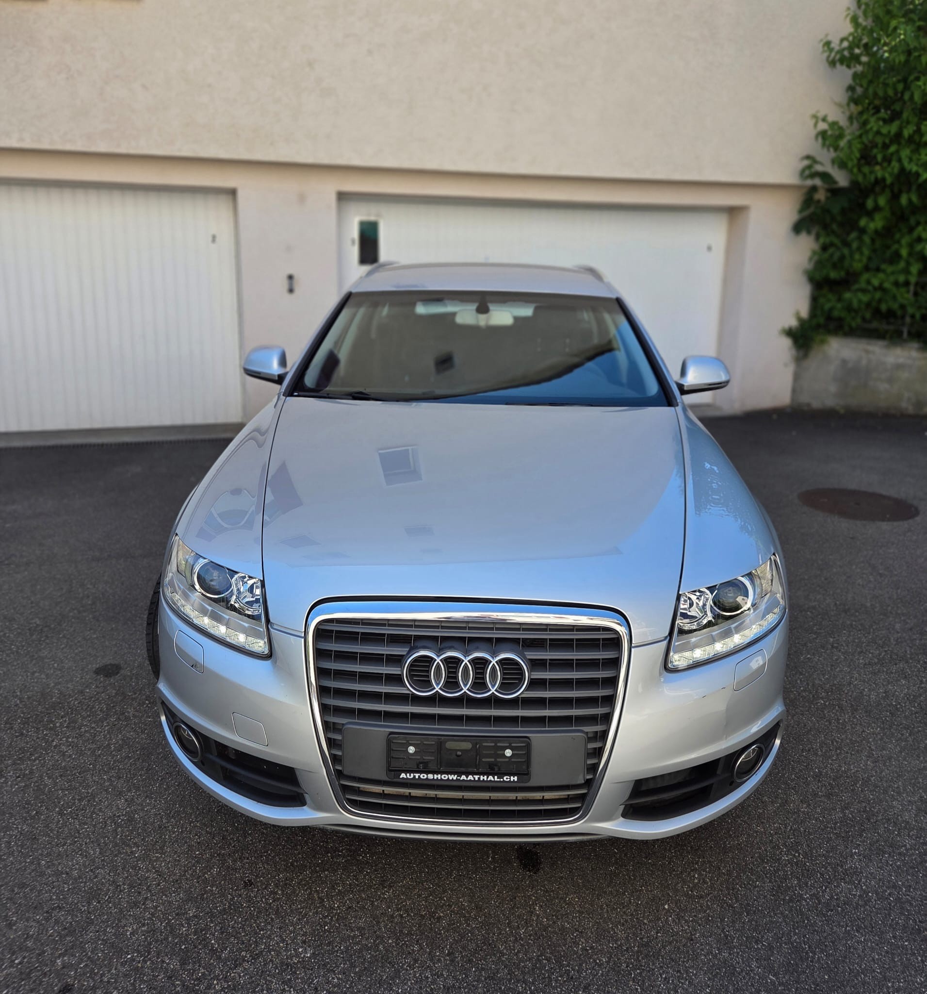 AUDI A6 Avant 2.0 TFSI-image-1
