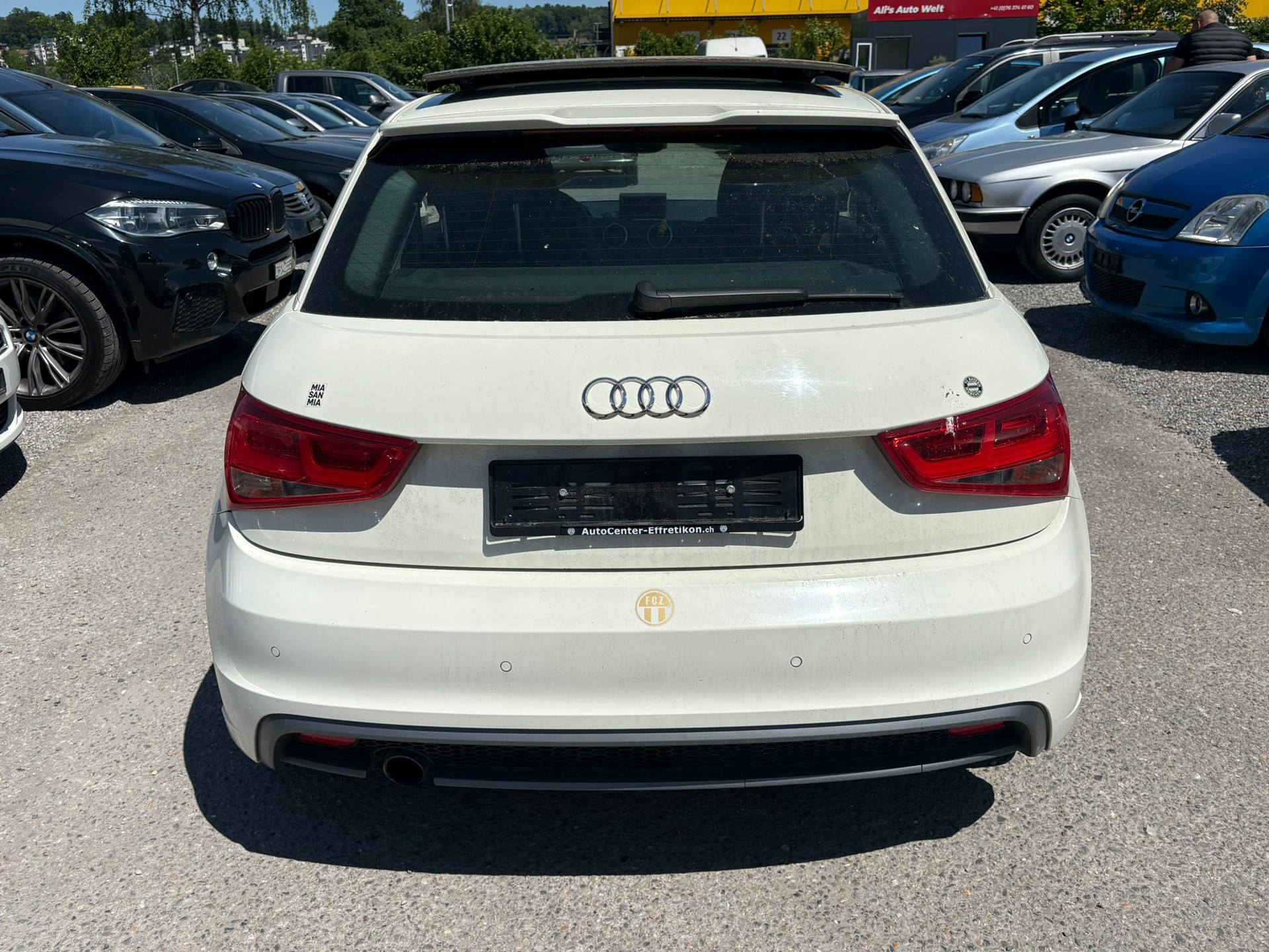 AUDI 1.6 TDI S-Line-image-4