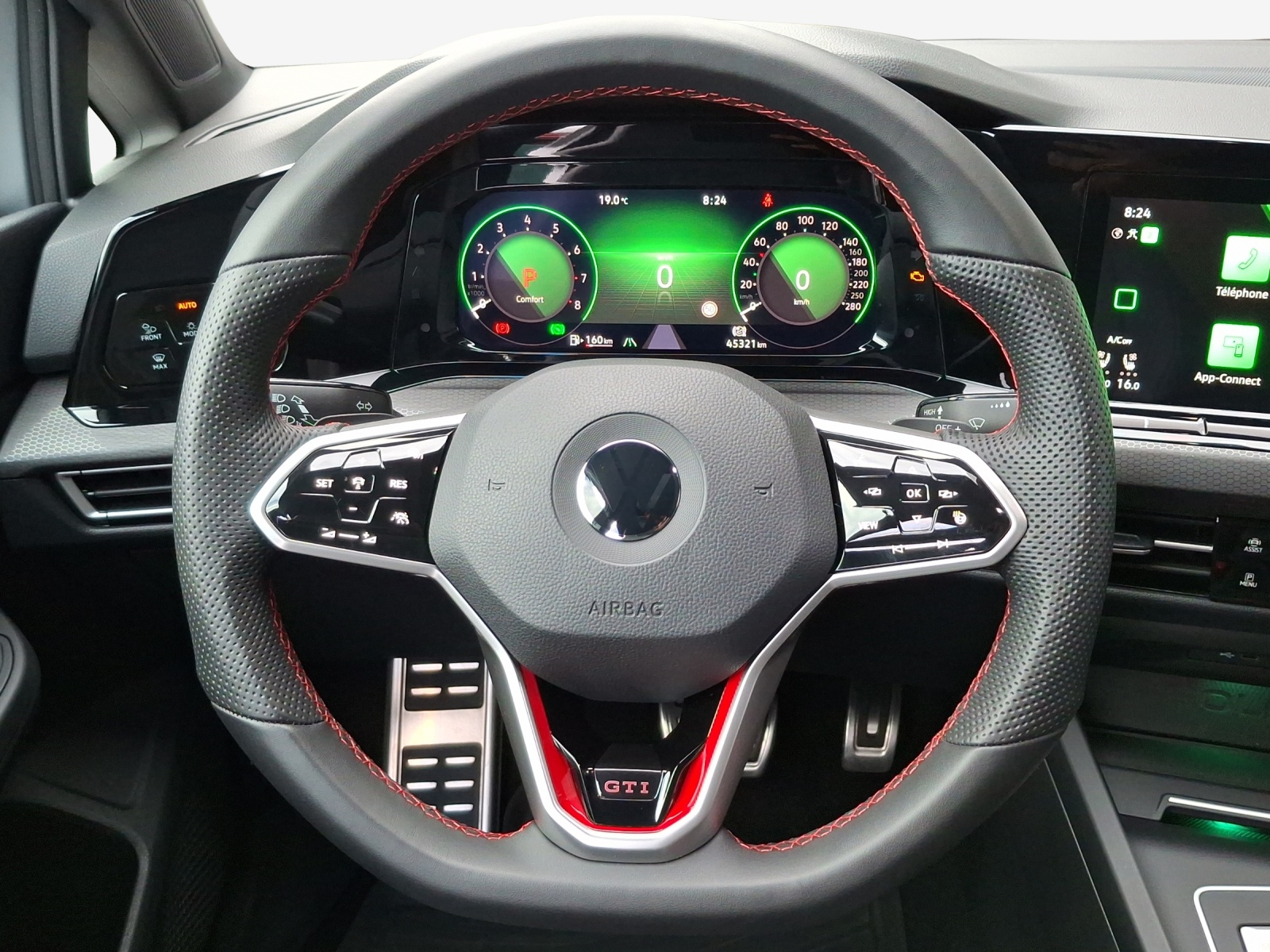 VW Golf 2.0 TSI GTI DSG-image-9