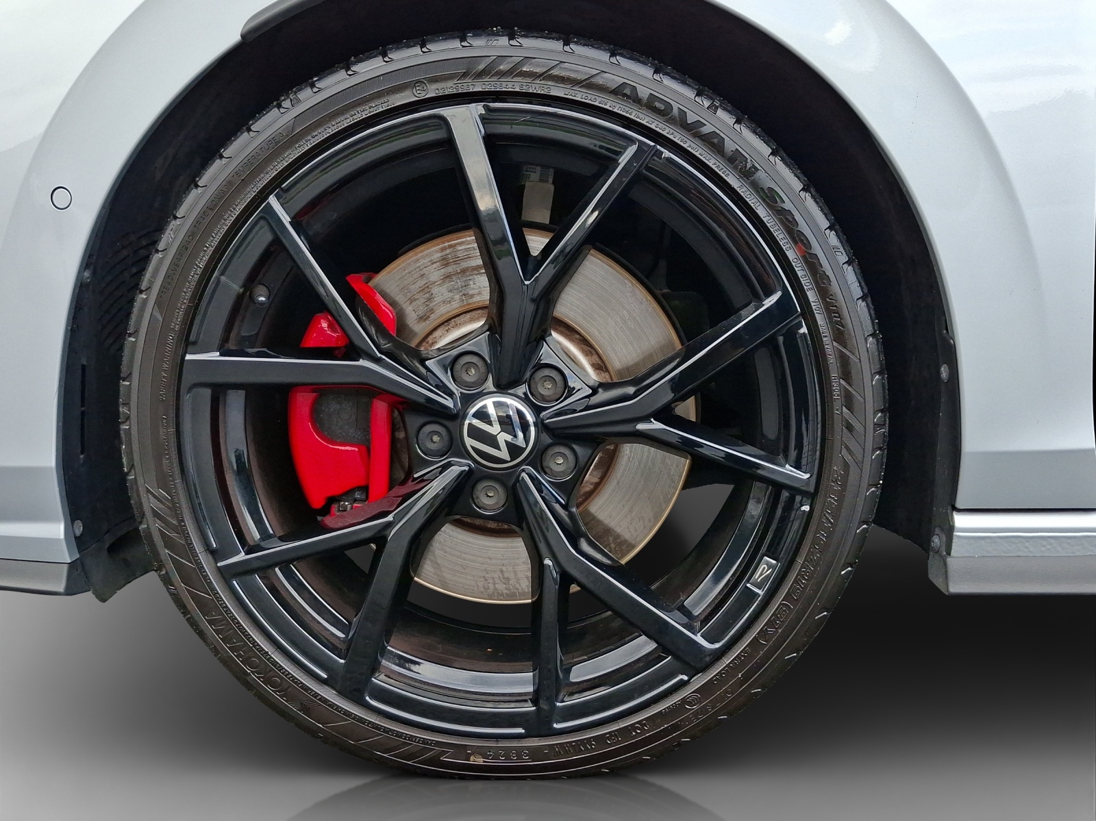 VW Golf 2.0 TSI GTI DSG-image-13