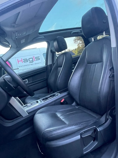LAND ROVER Discovery Sport 2.2TD4 SE AT9-image-16