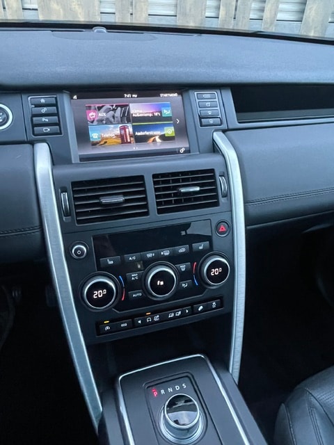 LAND ROVER Discovery Sport 2.2TD4 SE AT9-image-21