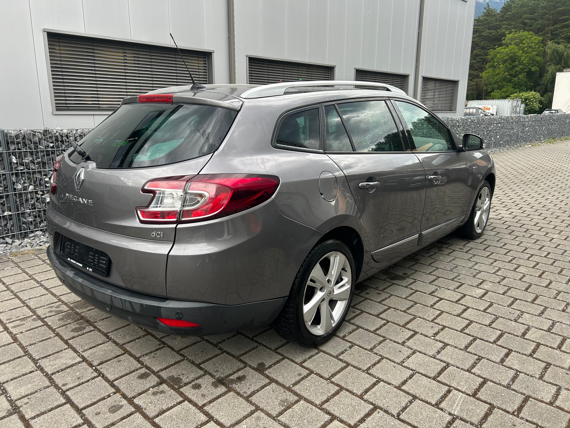 RENAULT Mégane Grandtour 1.5 dCi Bose-image-3