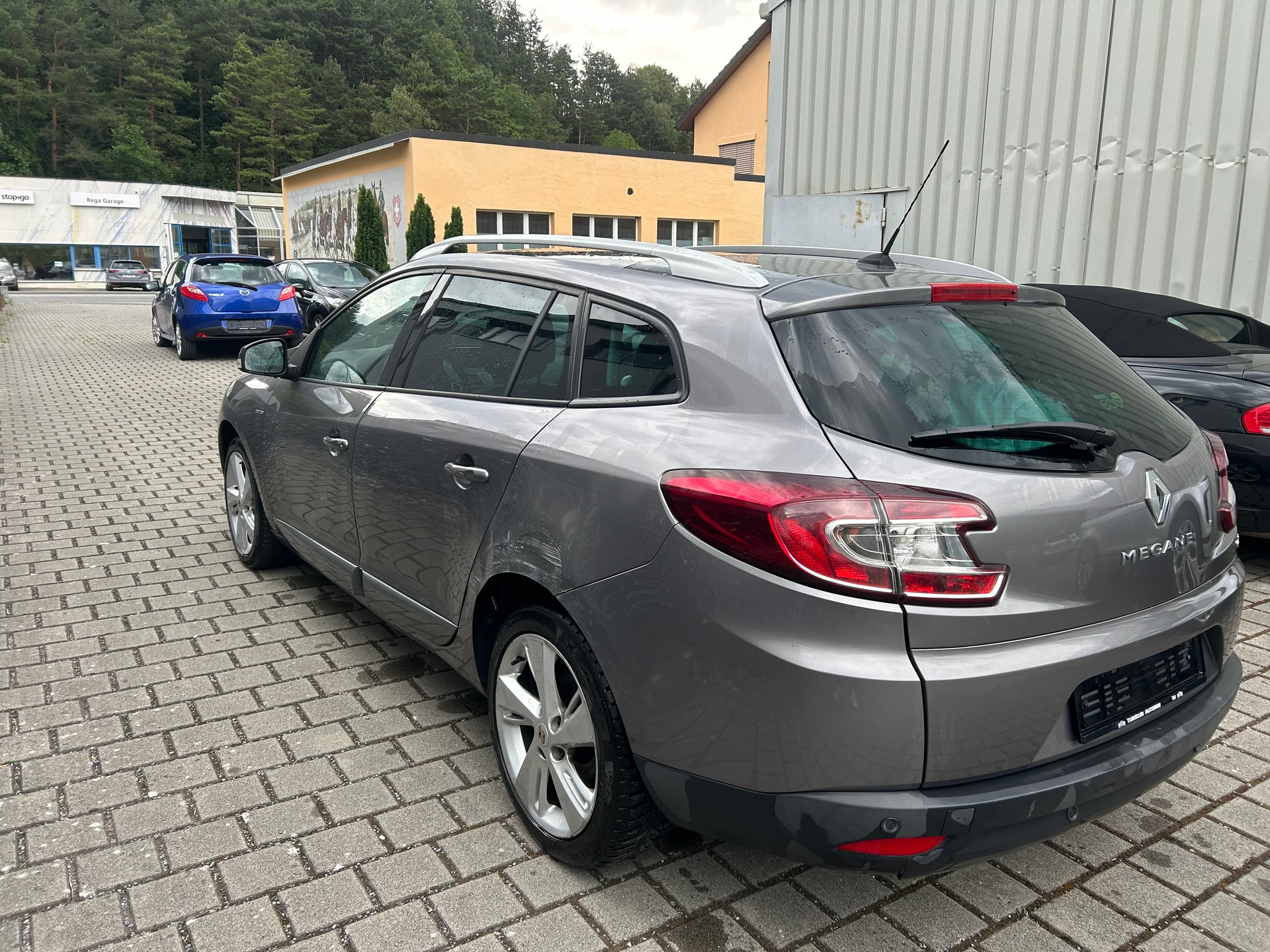 RENAULT Mégane Grandtour 1.5 dCi Bose-image-4