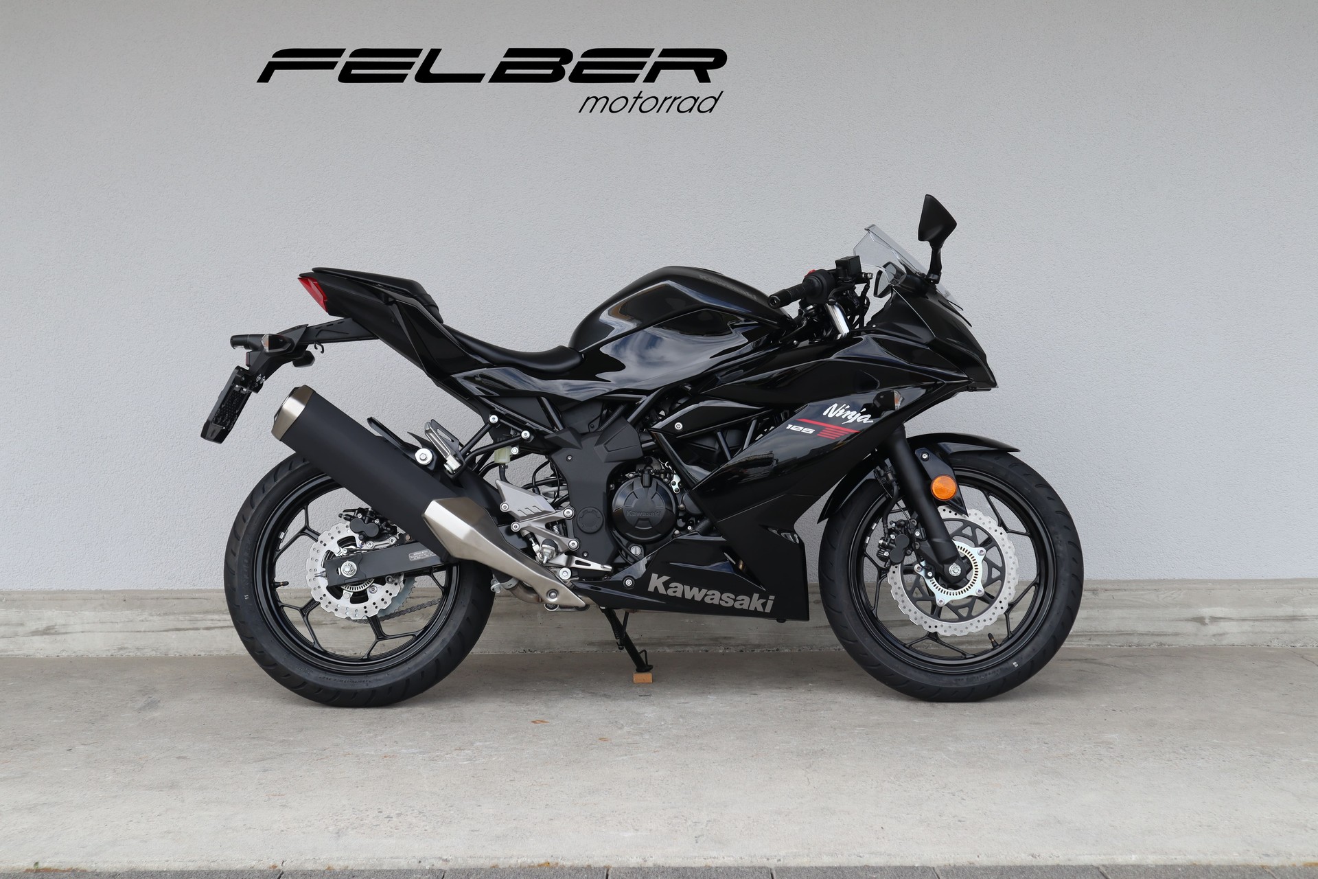 KAWASAKI Ninja 125-image-0