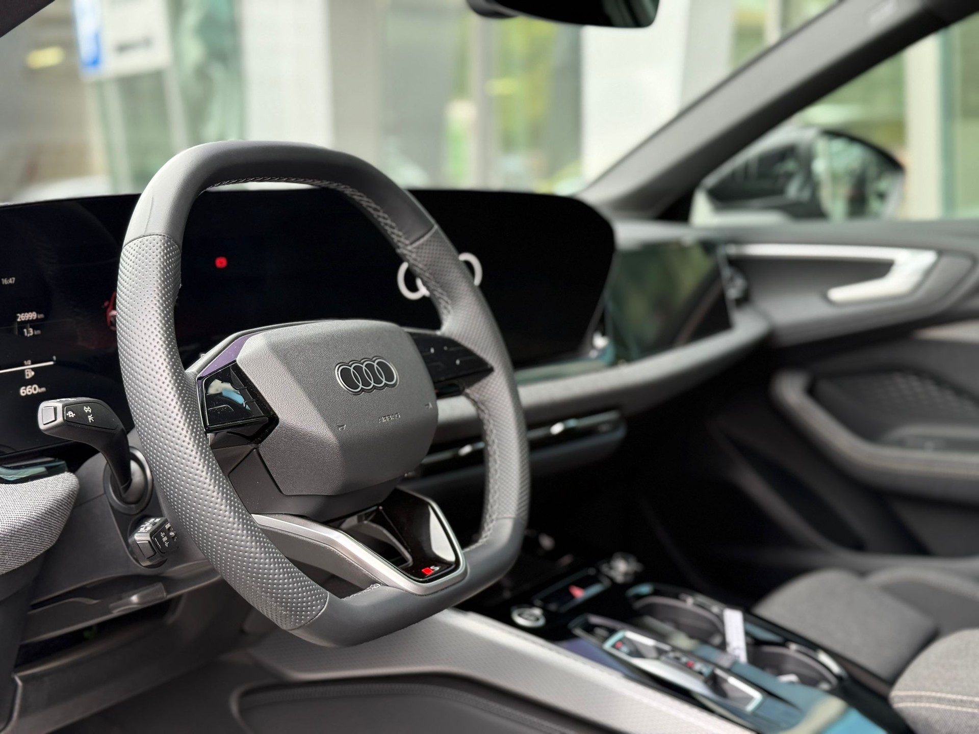 AUDI A5 Avant TFSI quattro 150 kW S tronic-image-5