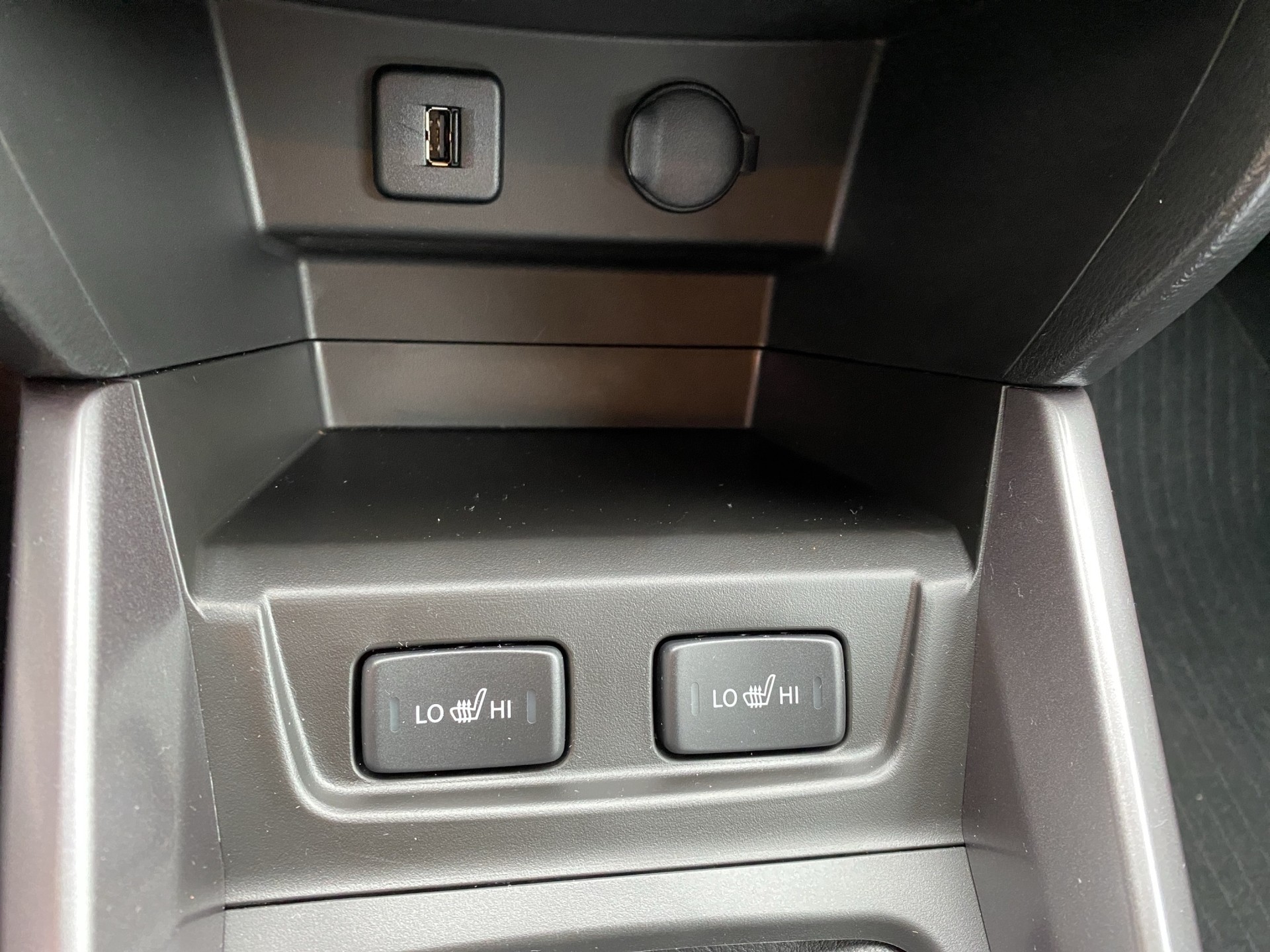SUZUKI Vitara 1.4 Boosterjet Compact + 4x4 Hybrid Automatic-image-15