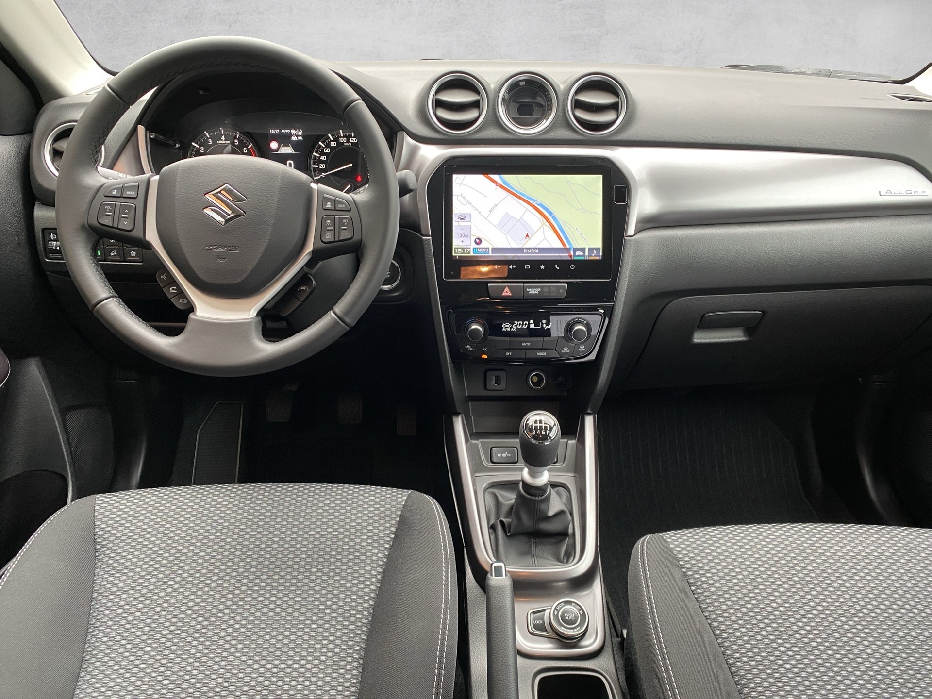 SUZUKI Vitara 1.4 Boosterjet Compact + 4x4 Hybrid Automatic-image-8