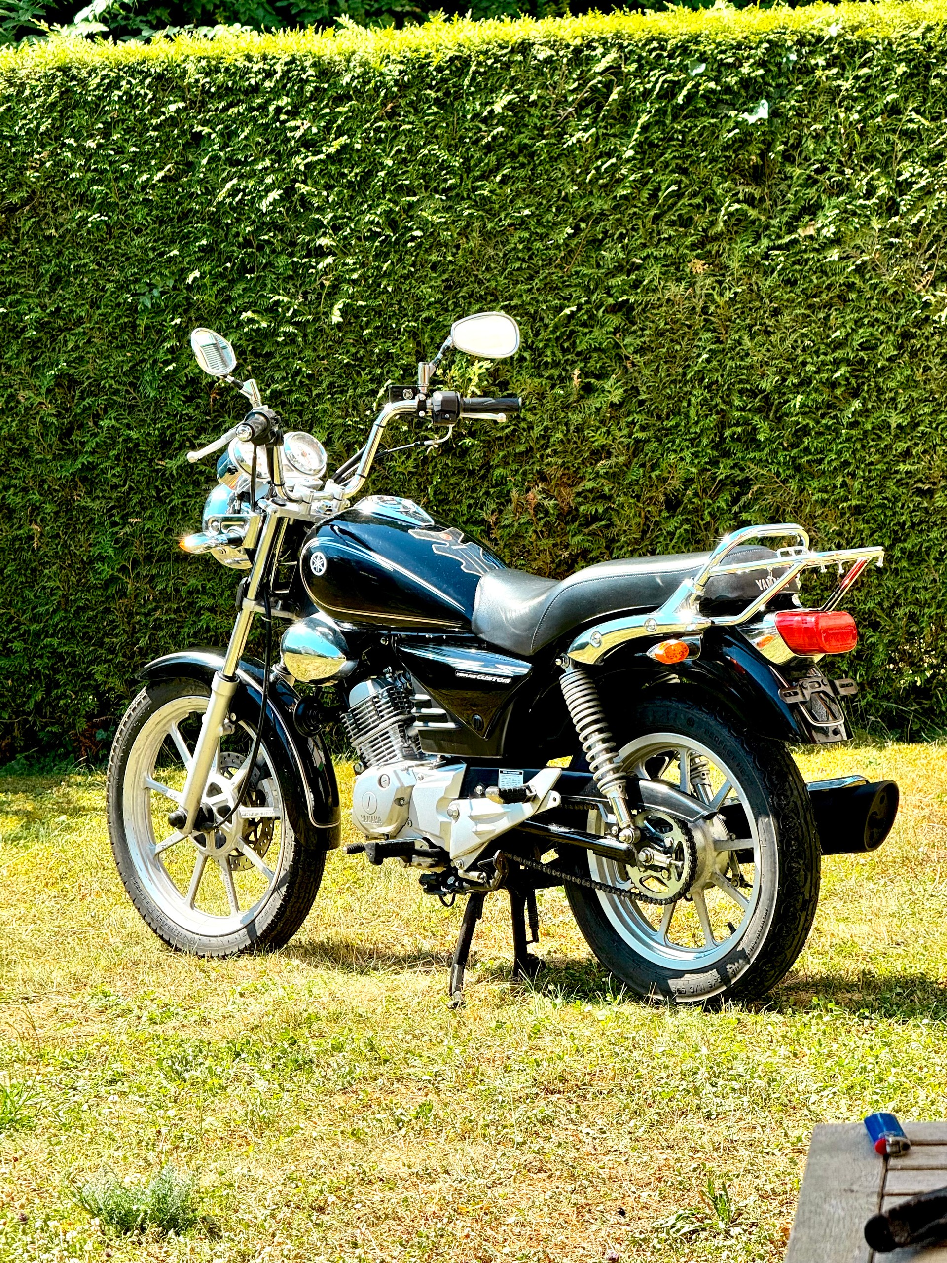 YAMAHA YBR 125 Custom-image-0
