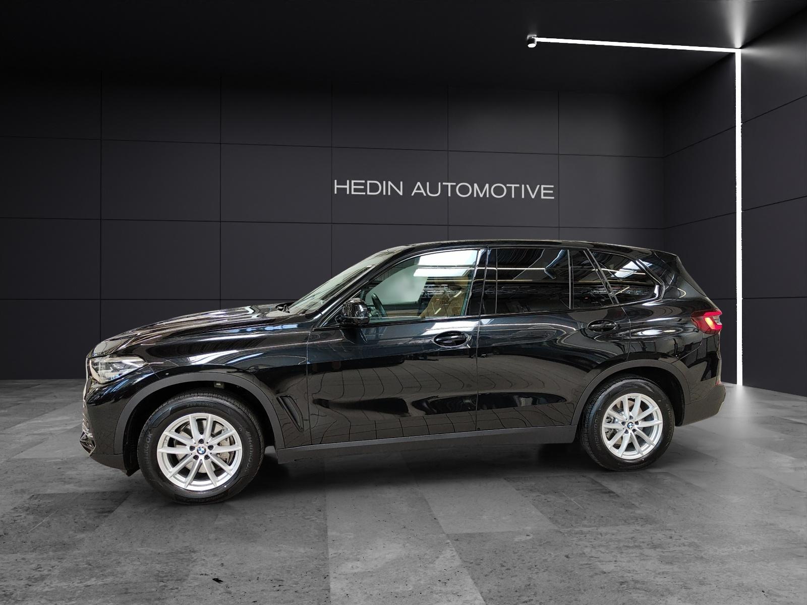 BMW X5 40i xDrive SAG 7-Platz-showroom-element-1