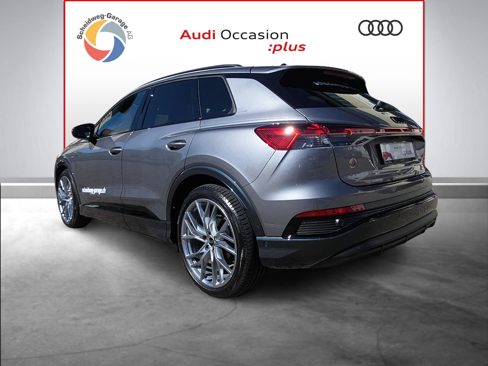 AUDI Q4 e-tron 45 Edition Swiss Ski quattro-image-12