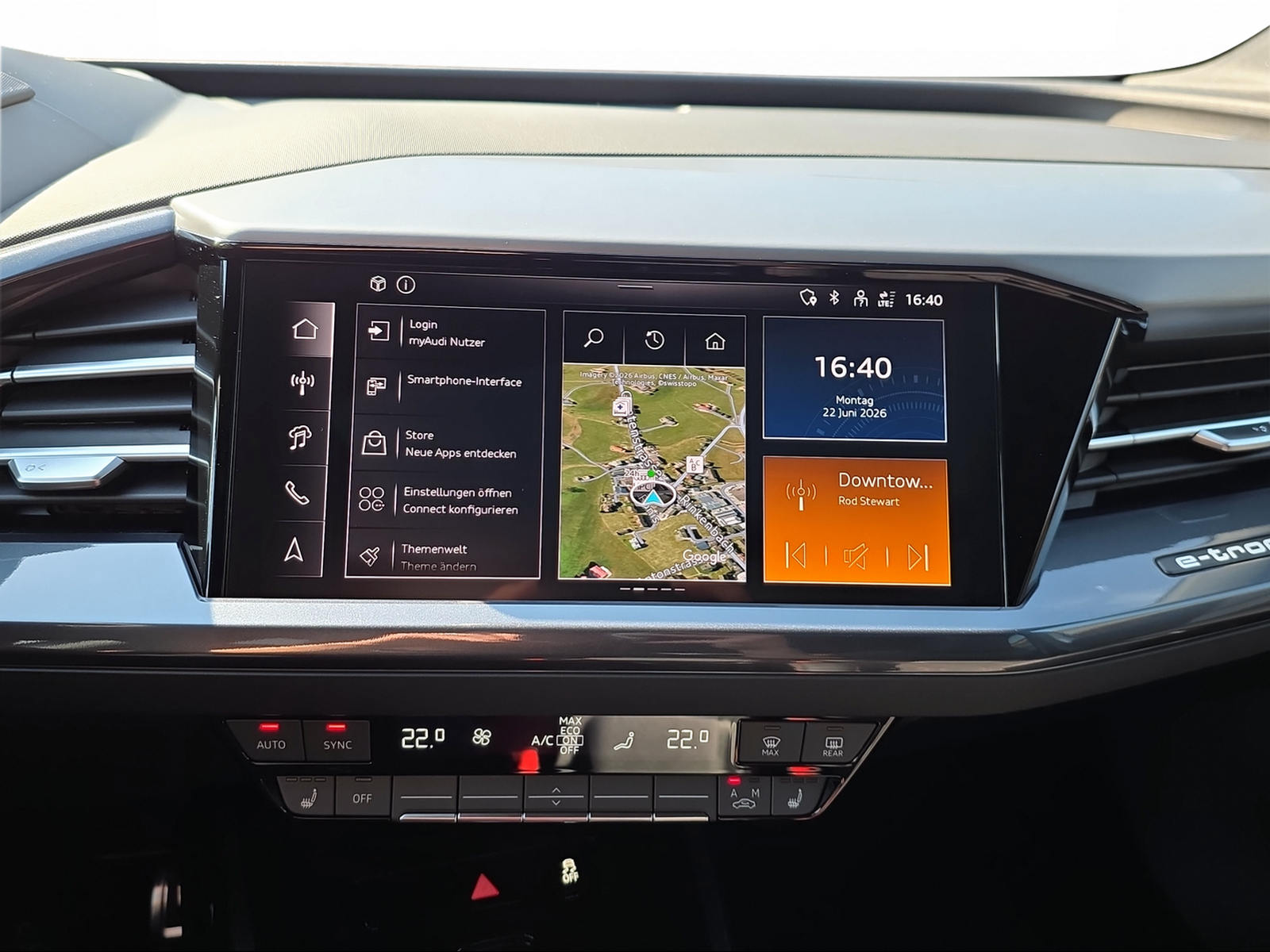 AUDI Q4 e-tron 45 Edition Swiss Ski quattro-image-8