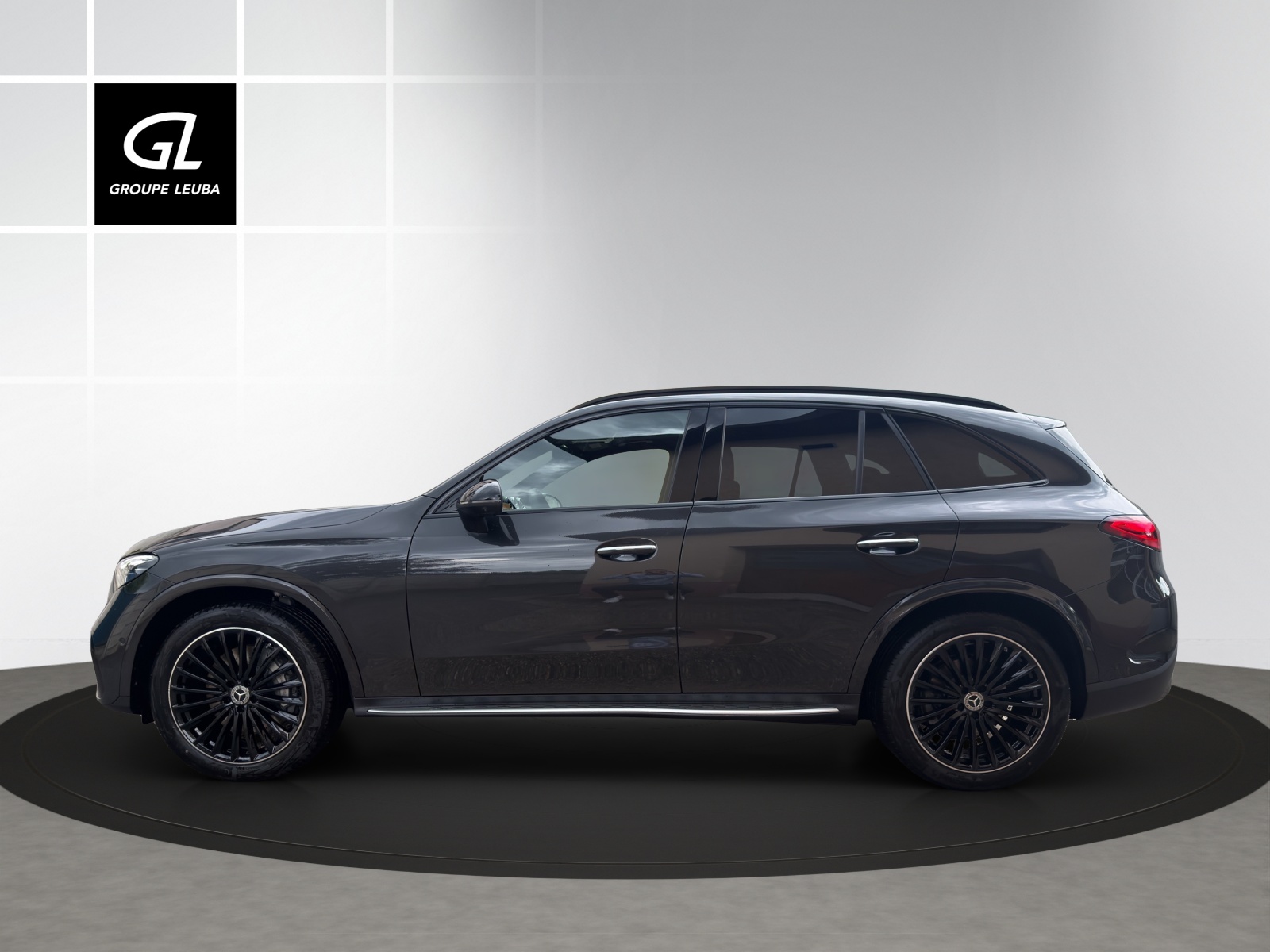 MERCEDES-BENZ GLC 200 4Matic 9G-Tronic-showroom-element-2