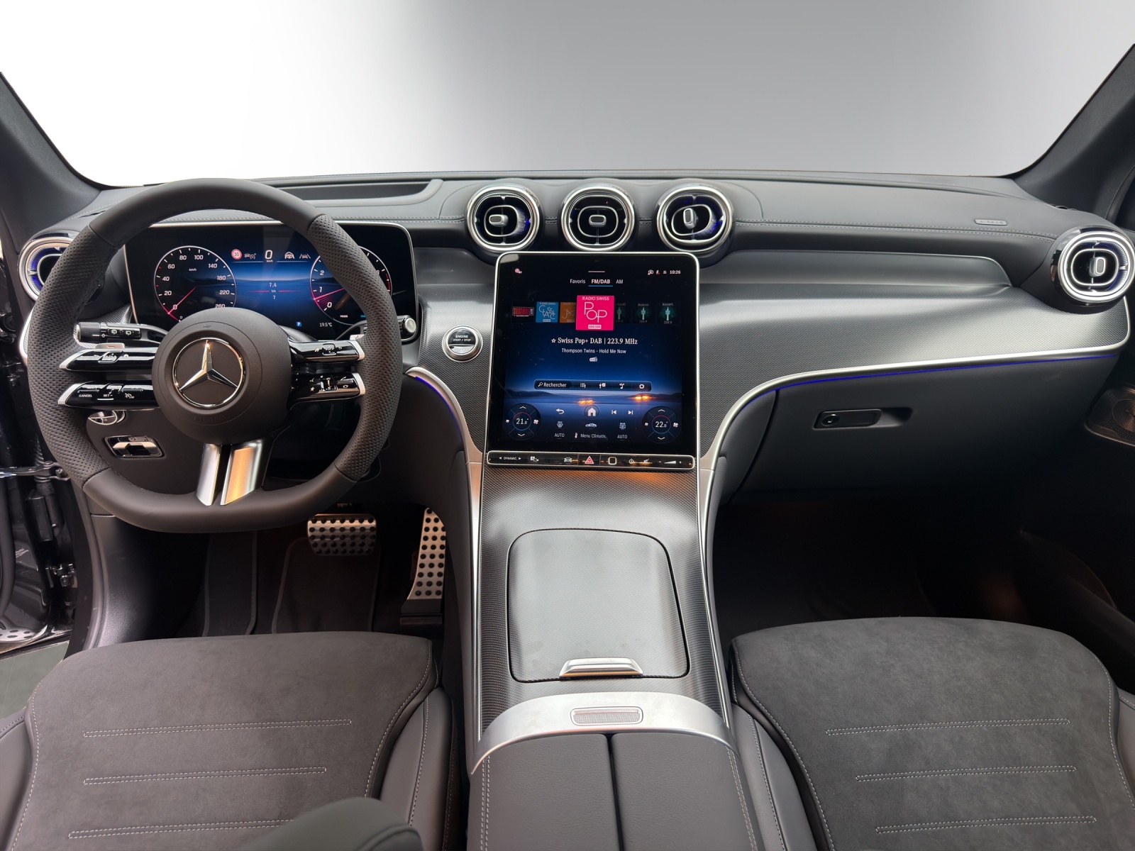 MERCEDES-BENZ GLC 200 4Matic 9G-Tronic-image-7