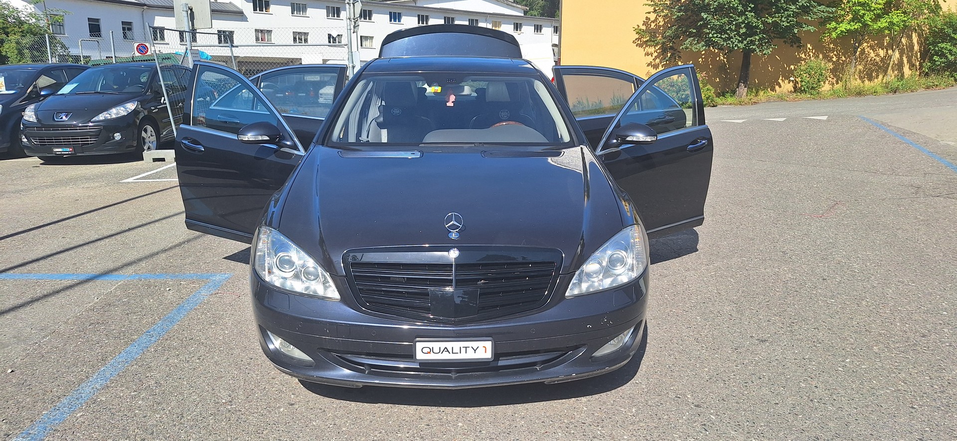MERCEDES-BENZ S 500 4Matic 7G-Tronic-image-13