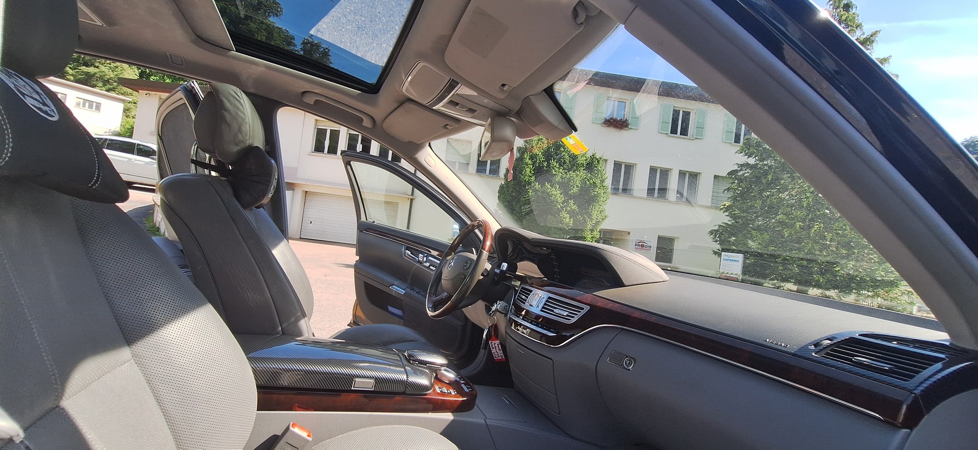 MERCEDES-BENZ S 500 4Matic 7G-Tronic-image-12