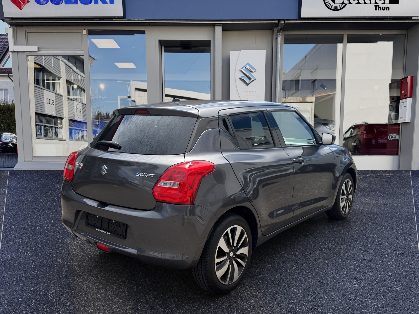 SUZUKI Swift 1.0 12V Compact Top Automatic-image-5
