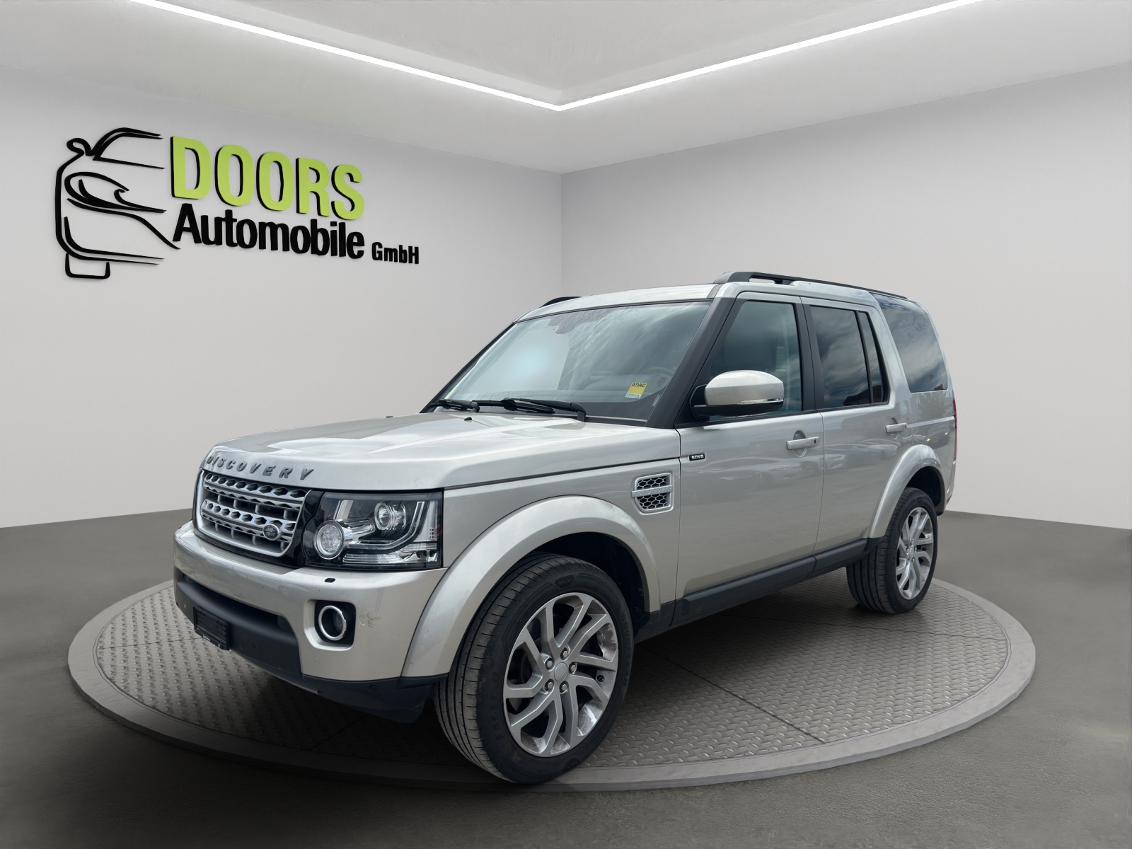 LAND ROVER Discovery 3.0 SDV6 Graphite Automatic-showroom-element-1