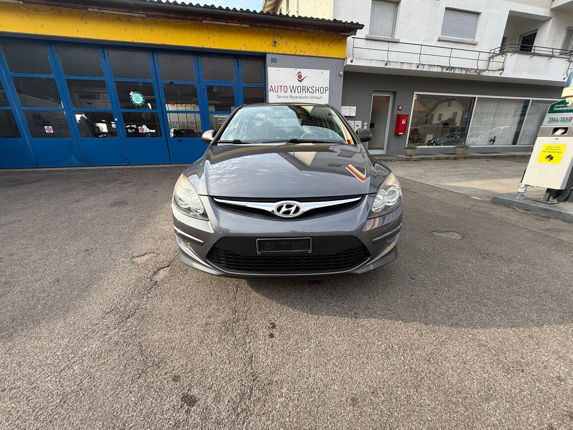 HYUNDAI i30 1.6 Style-image-7