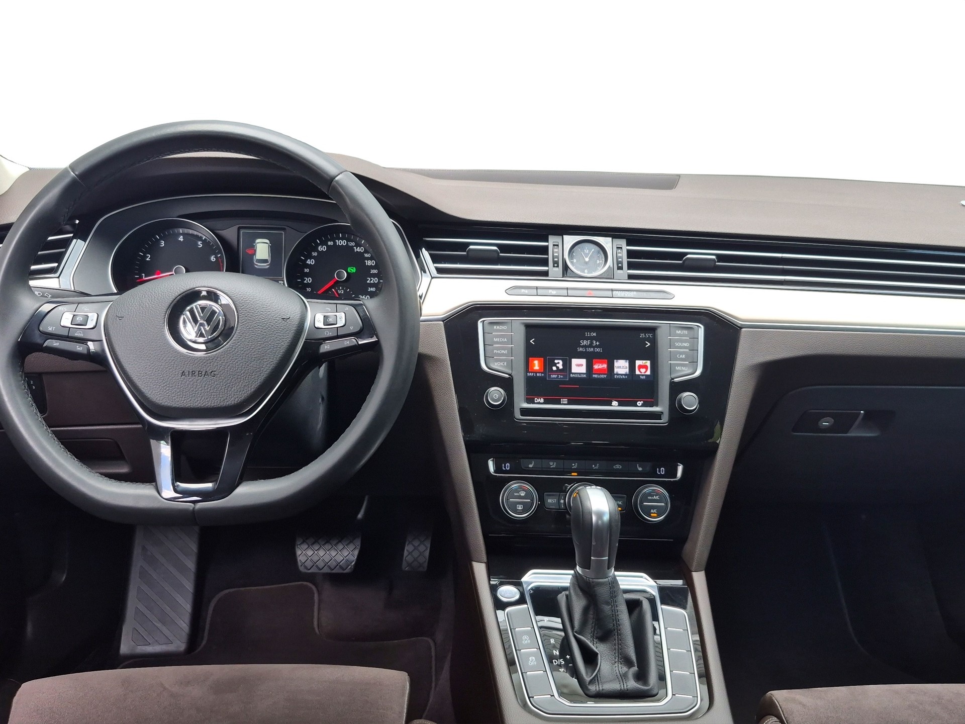VW Passat Variant 1.8 TSI BMT Comfortline DSG *App-Connect*-image-8