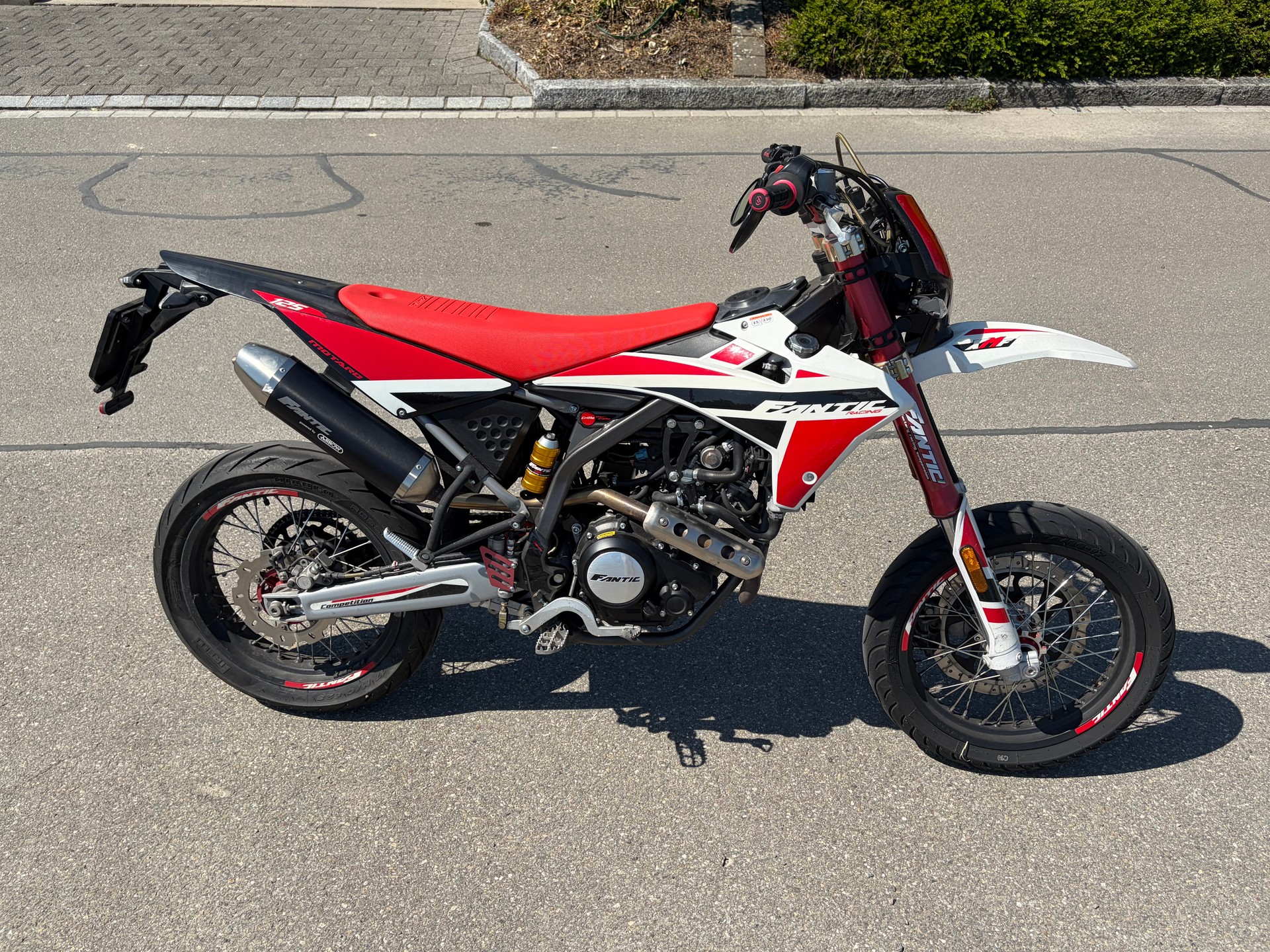 FANTIC XMF 125 Motard-image-1