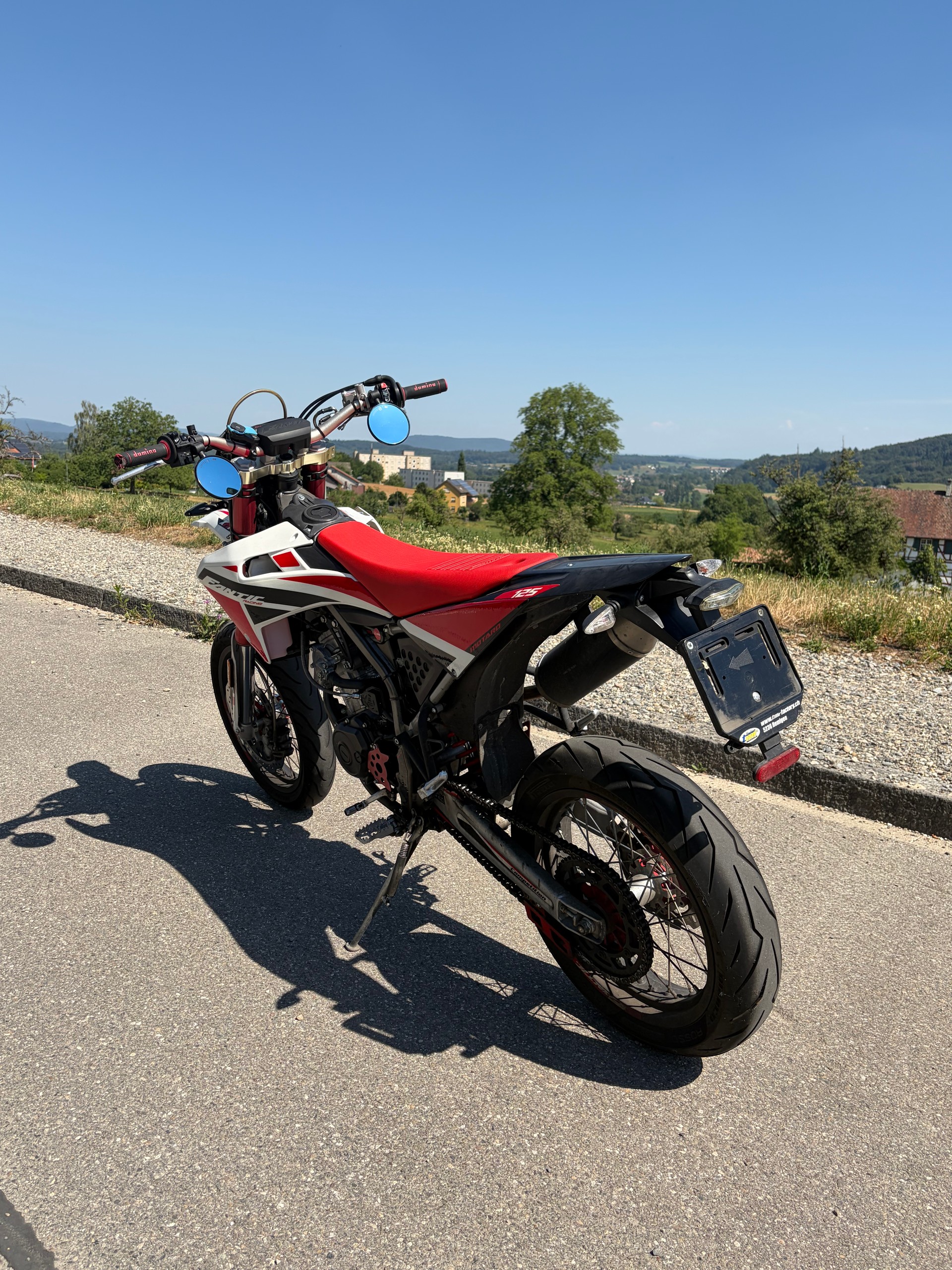 FANTIC XMF 125 Motard-image-4