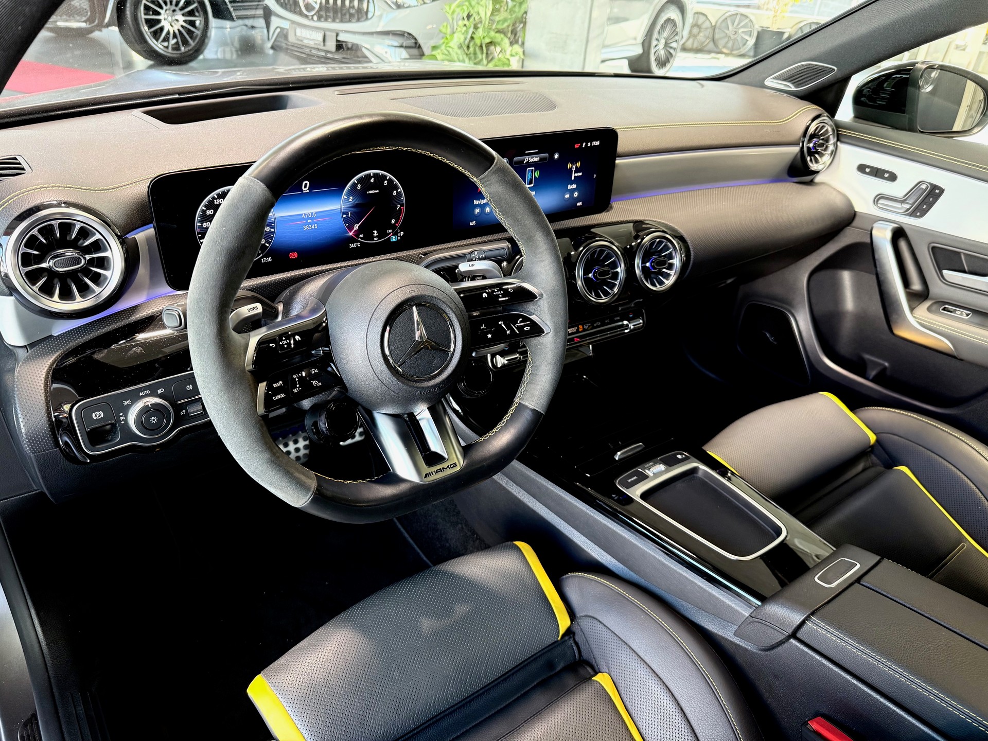 MERCEDES-BENZ A AMG 45 S 4Matic+ 8G-DCT-image-11