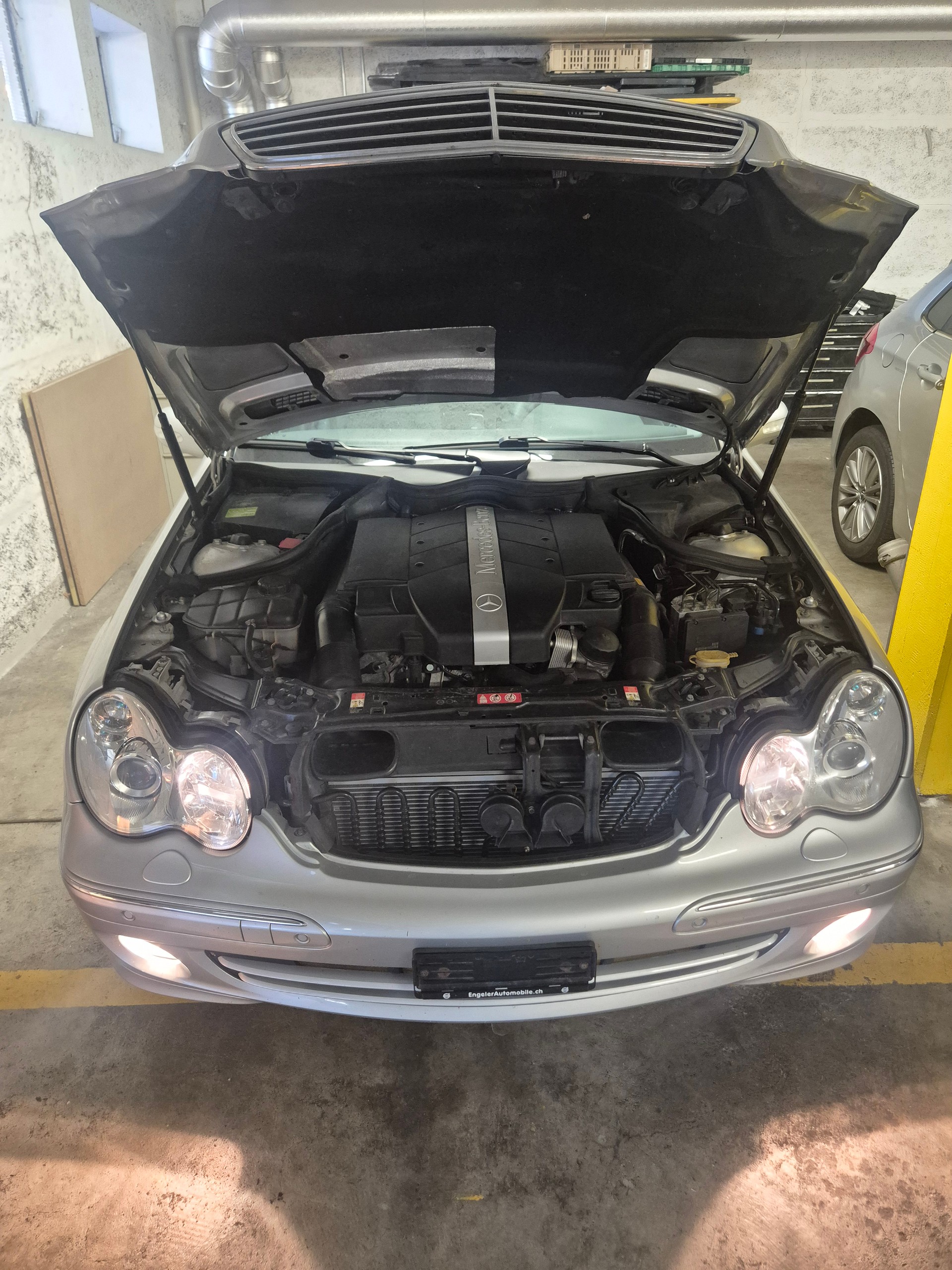 MERCEDES-BENZ C 320 V6 4matic-image-5