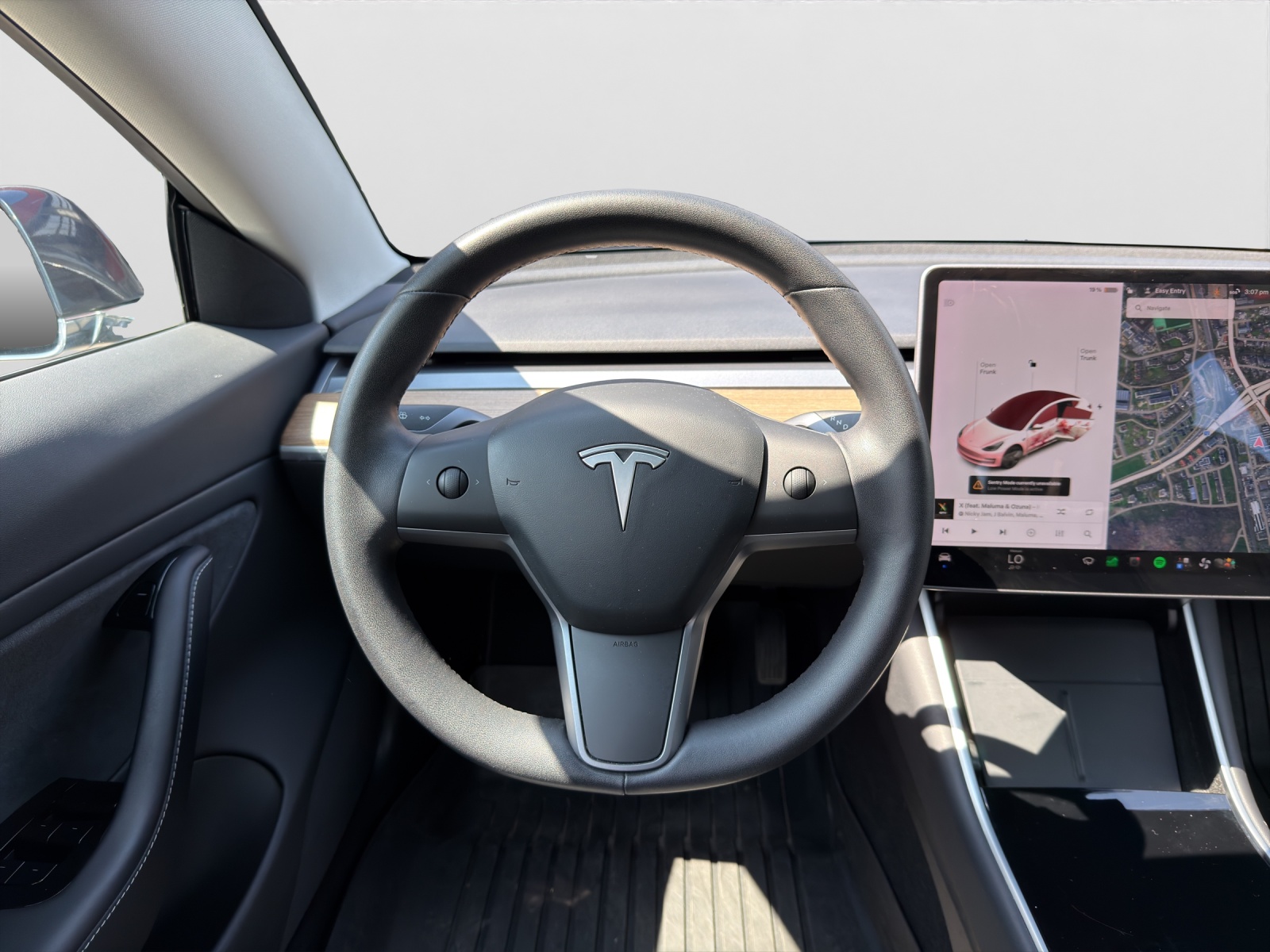 TESLA Model 3 Long Range Dual Motor AWD-image-12