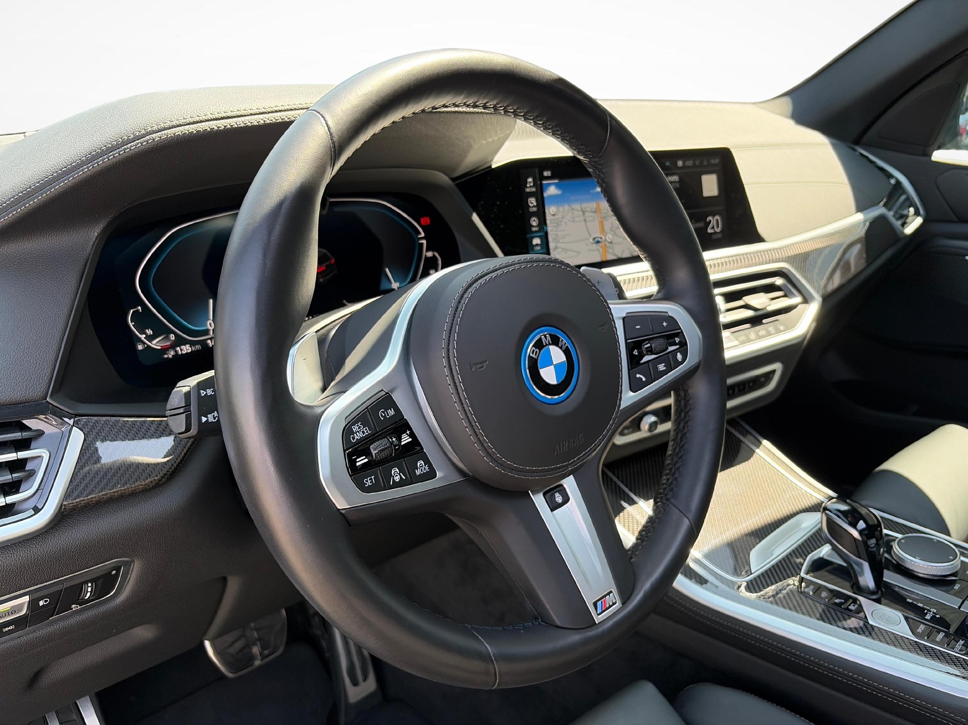 BMW X5 45e xDrive M Sport-image-16