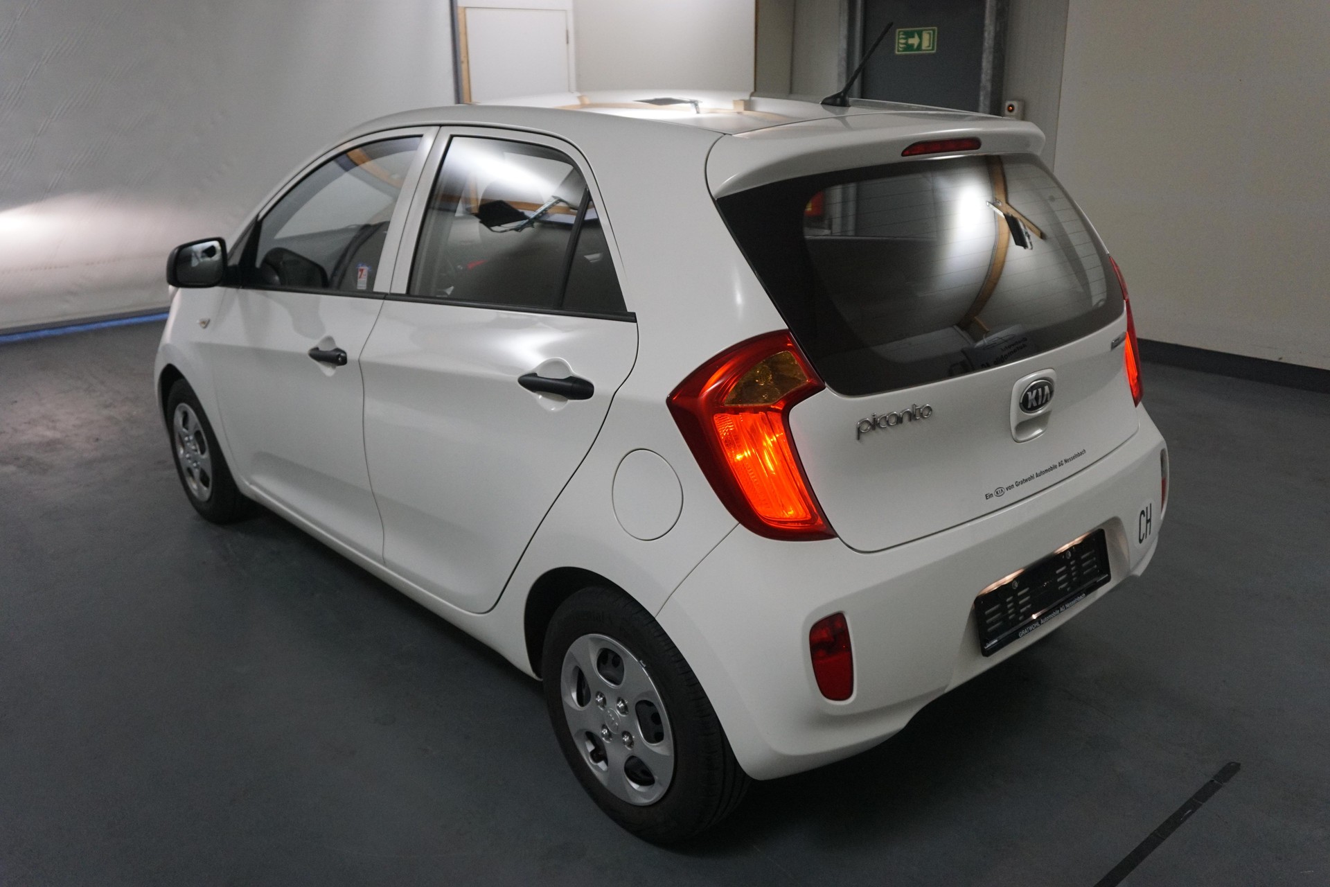KIA Picanto 1.0 12V Classic-showroom-element-3
