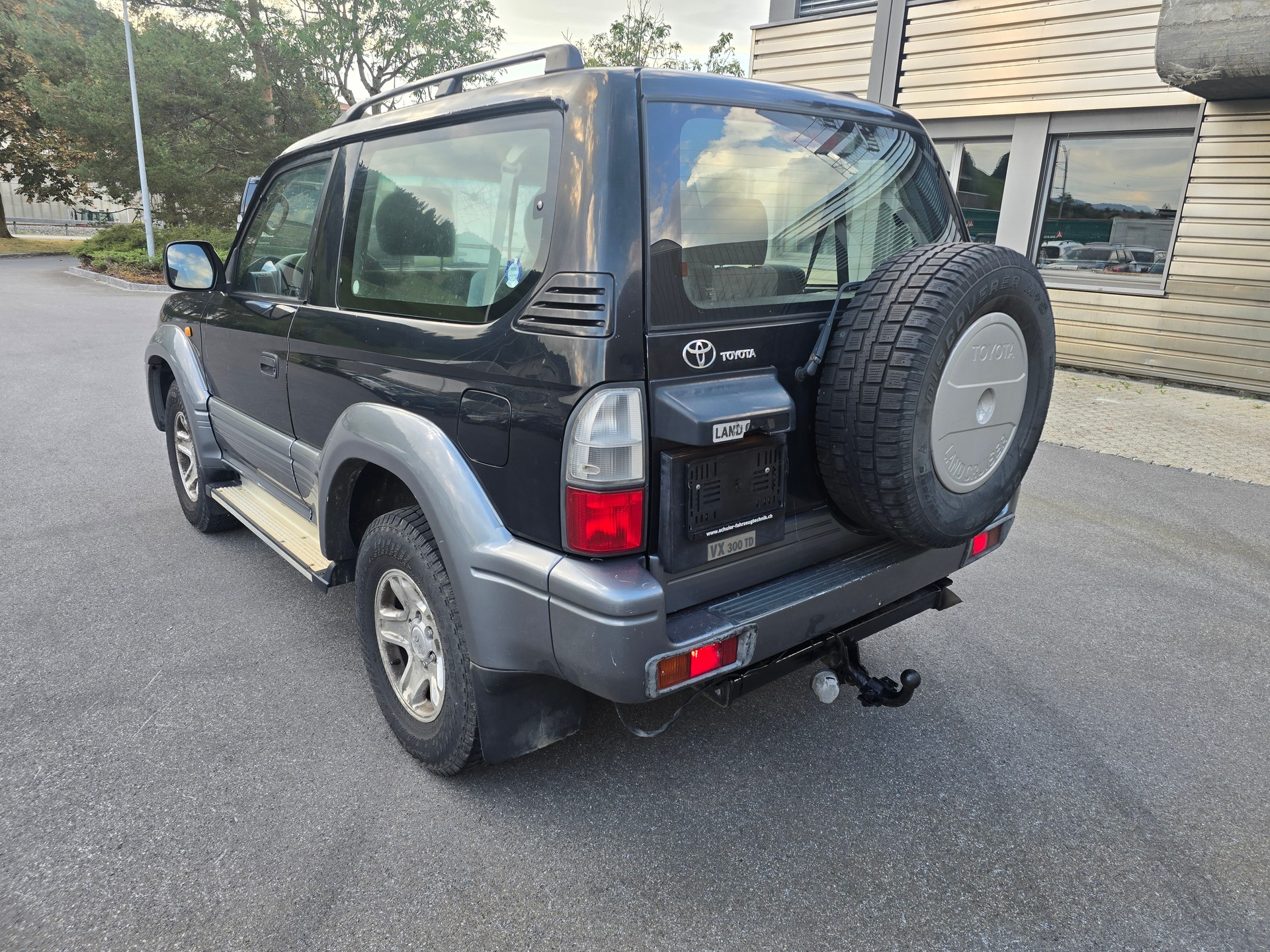 TOYOTA Land Cruiser 300 3.0 TD VX-image-6