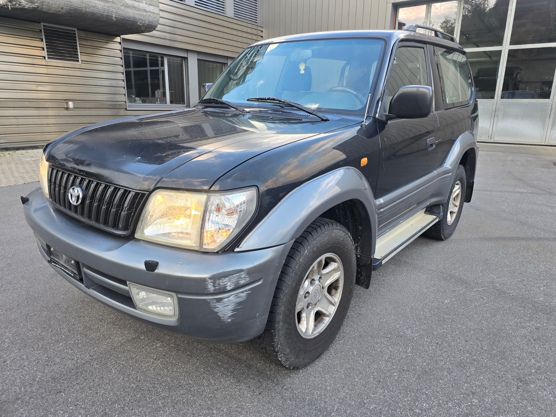 TOYOTA Land Cruiser 300 3.0 TD VX-image-1