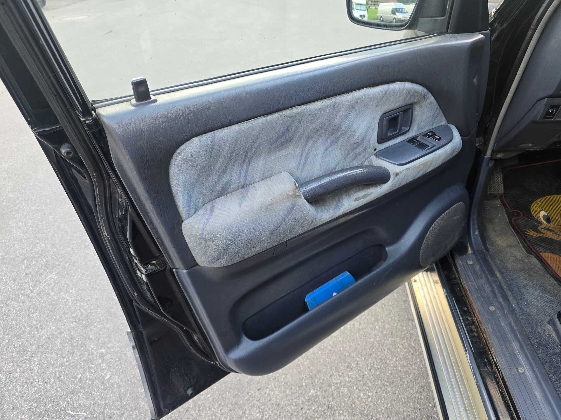 TOYOTA Land Cruiser 300 3.0 TD VX-image-12