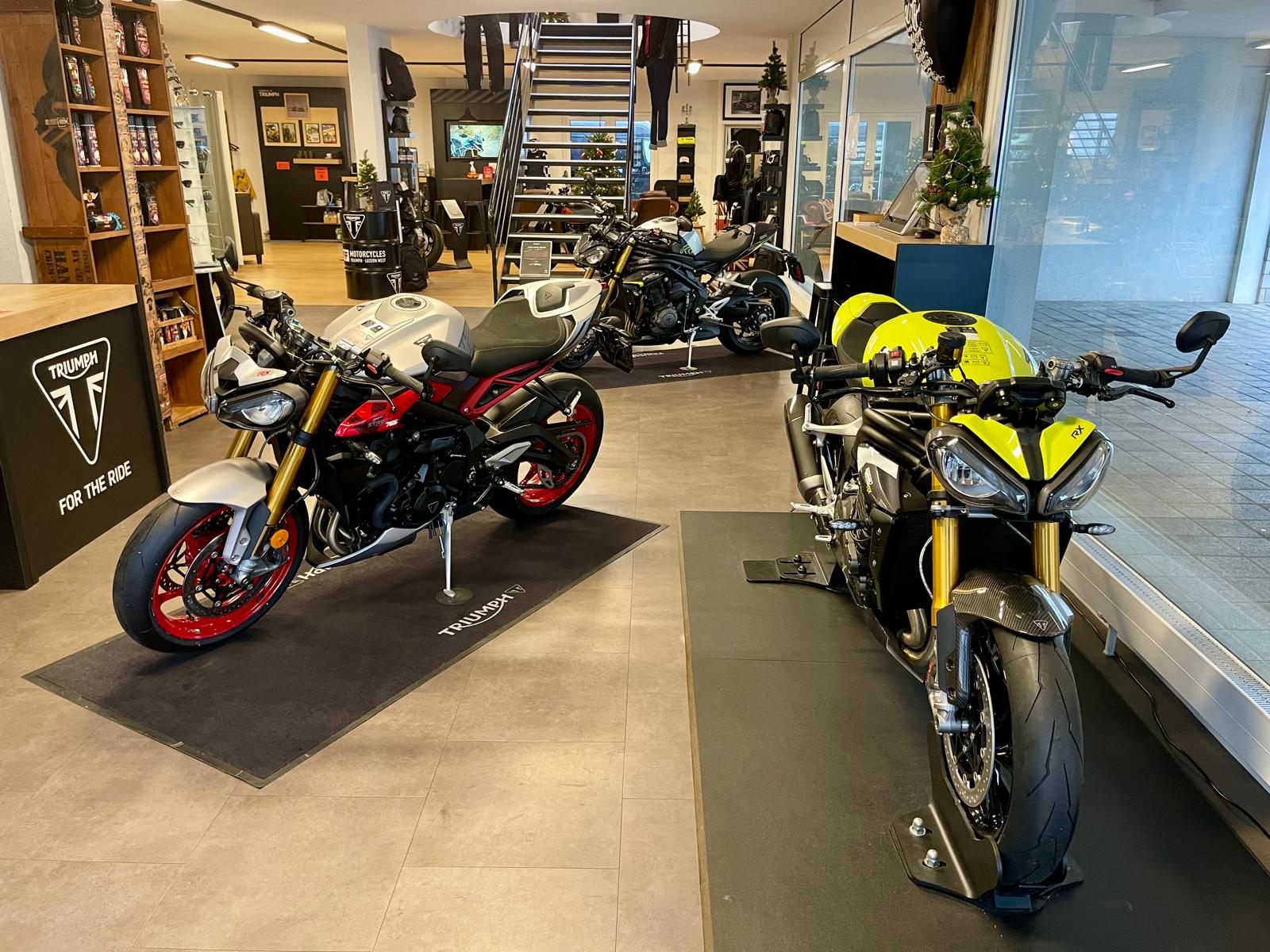 TRIUMPH Street Triple 765 RX-image-2
