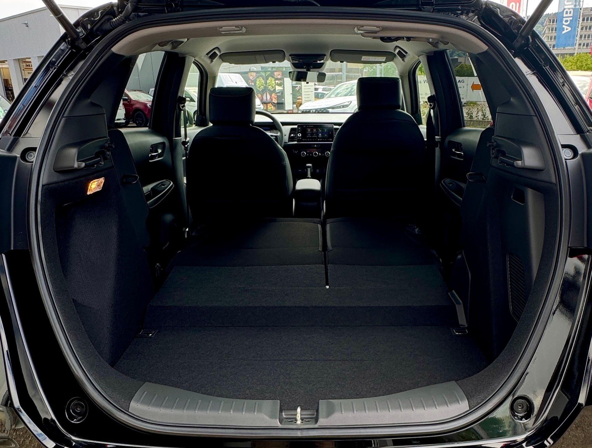 HONDA Jazz 1.5i-MMD Advance E-CVT 1.9% Leasing Aktion unschlagbar mit 8 Jahren Garantie-image-7