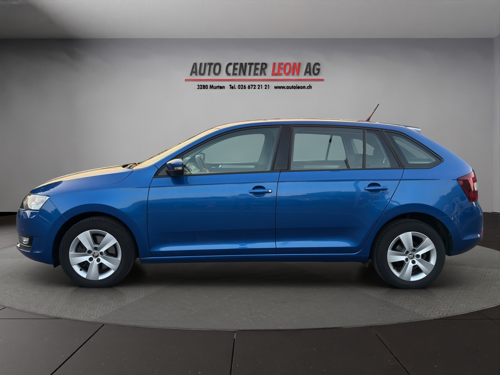 SKODA Rapid Spaceback 1.0 TSI Ambition-showroom-element-2