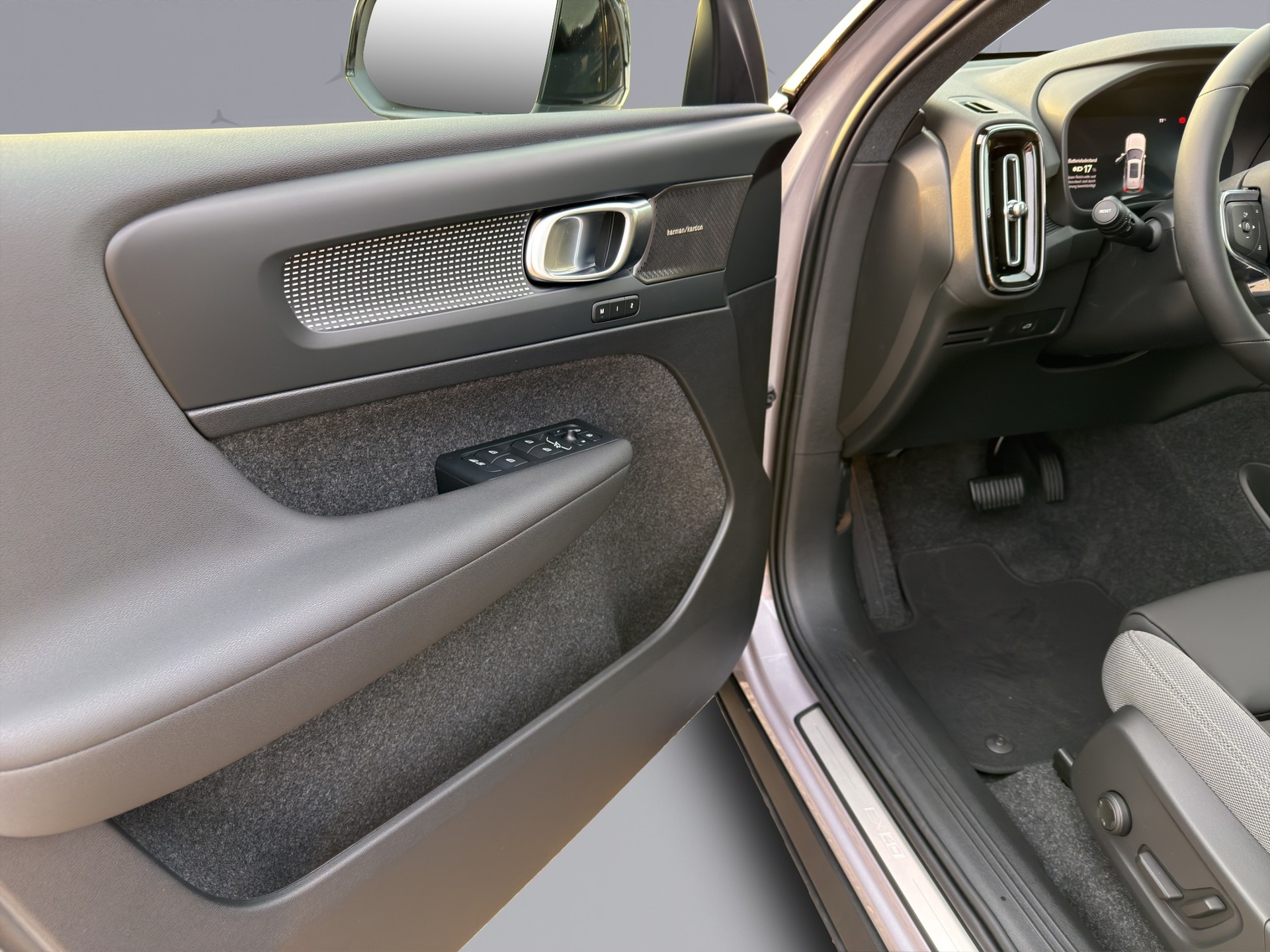 VOLVO EX40 Extended Ultra-image-15