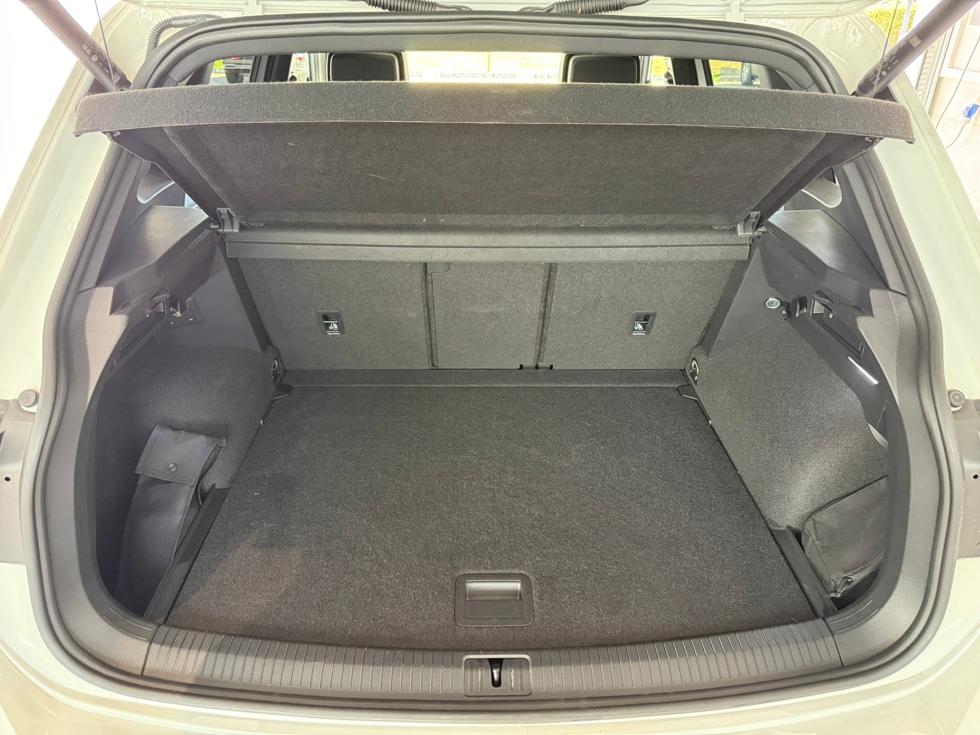 VW Tiguan 2.0TSI R-Line 4Motion DSG-image-6
