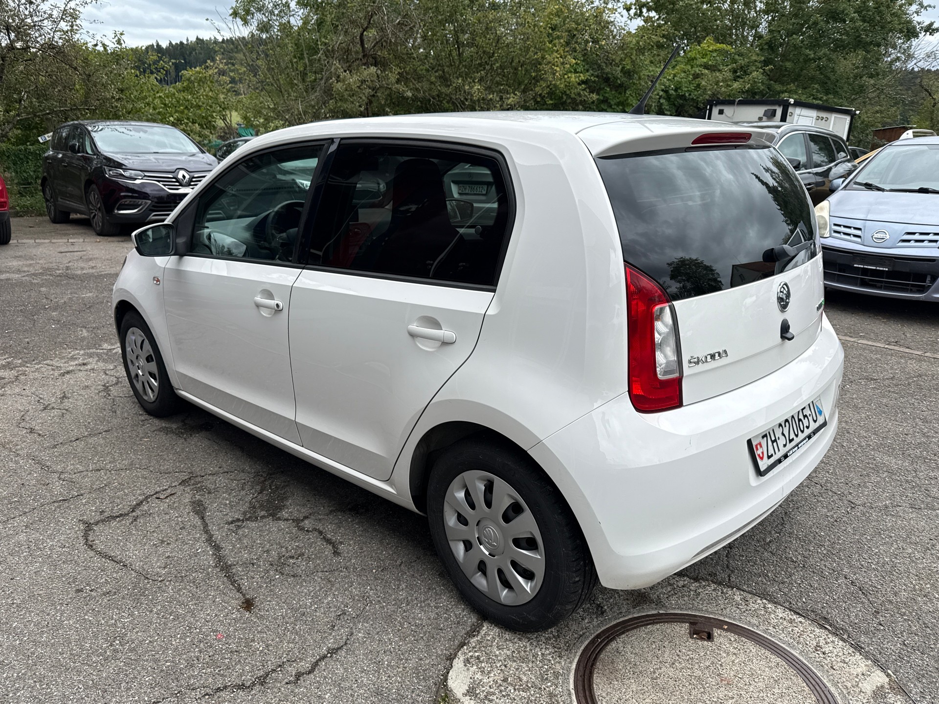 SKODA Citigo 1.0 Elegance-image-6