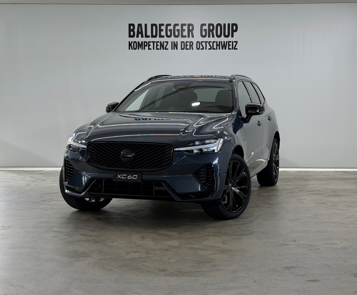 VOLVO XC60 2.0 T8 TE Black Edition e