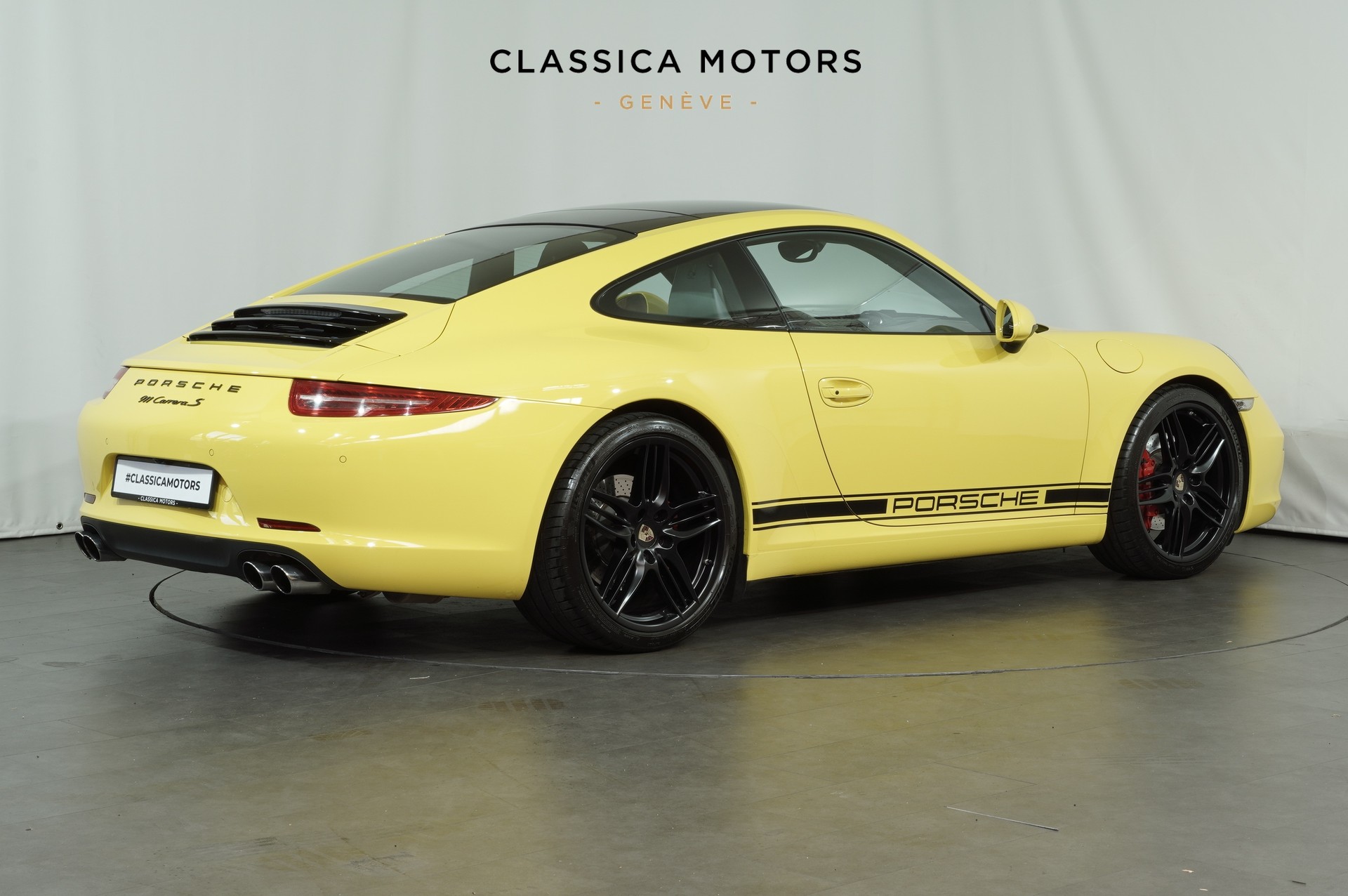 PORSCHE 911 Carrera S PDK-showroom-element-3