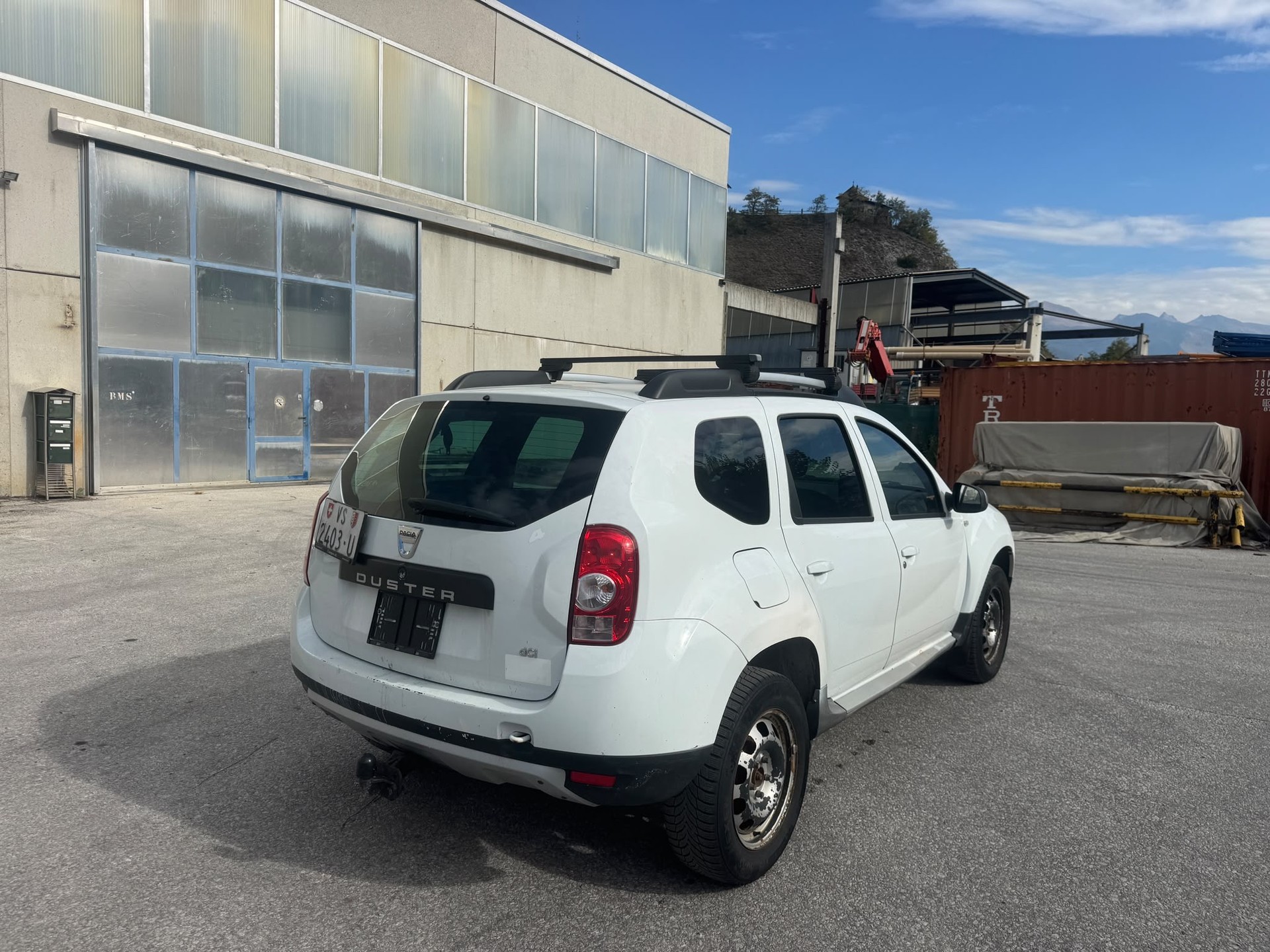 DACIA Duster 1.5 dCi Lauréate 4x4-image-3