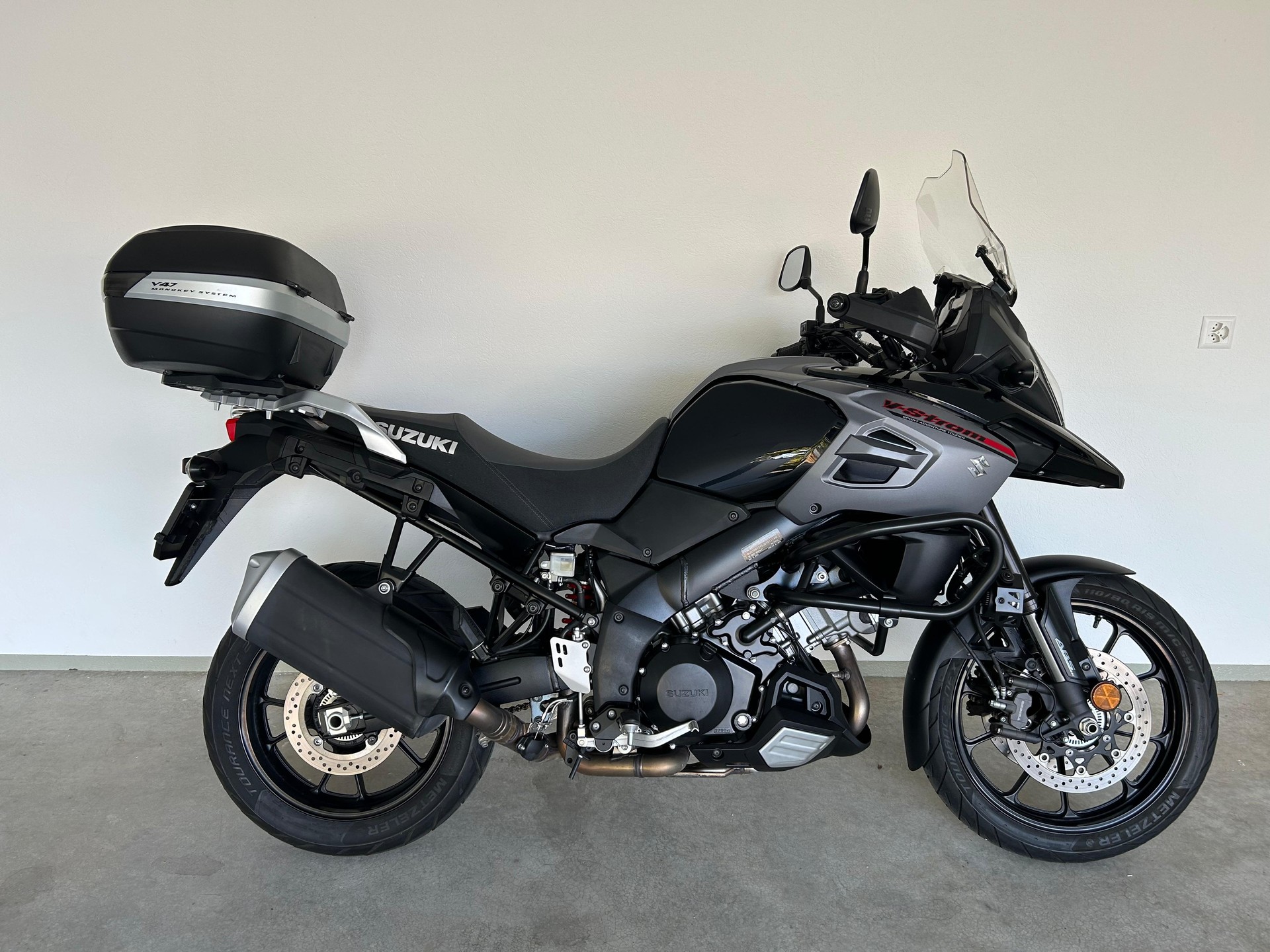 SUZUKI DL 1000 ABS L8-image-0