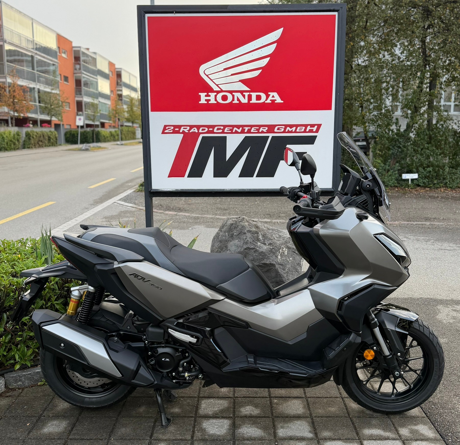 HONDA ADV 350-image-0
