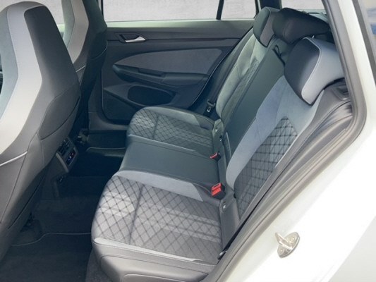 VW Golf Va1.5emHEVTSI R-Line-image-12