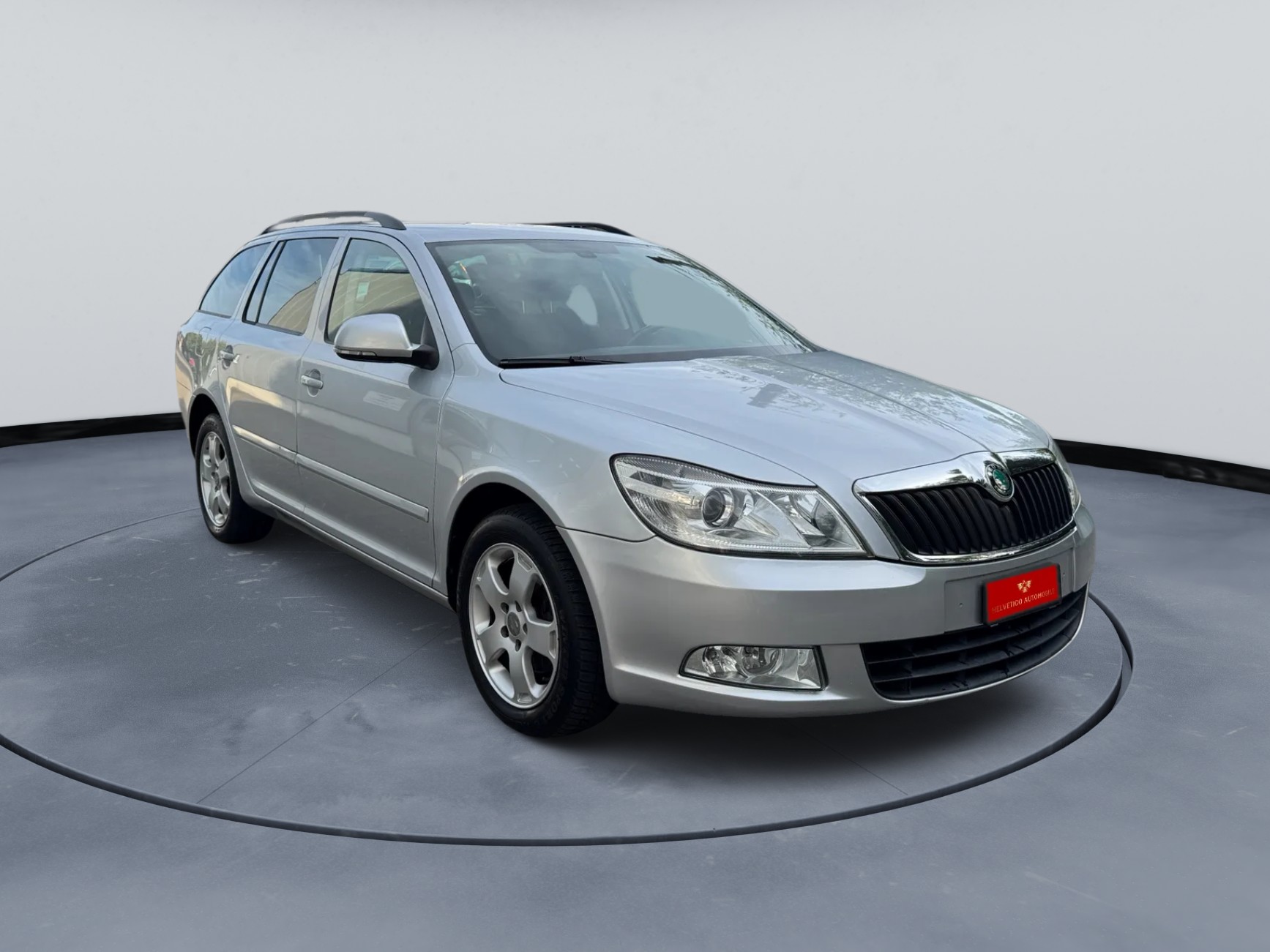SKODA Octavia Combi 2.0 TDI Elegance DSG-image-2