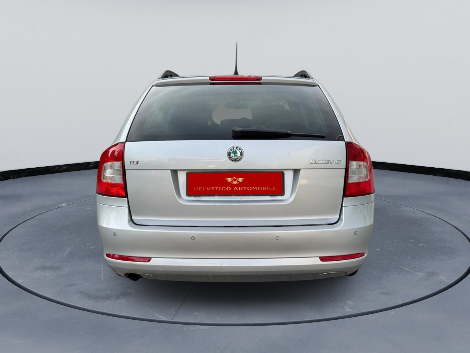 SKODA Octavia Combi 2.0 TDI Elegance DSG-image-5